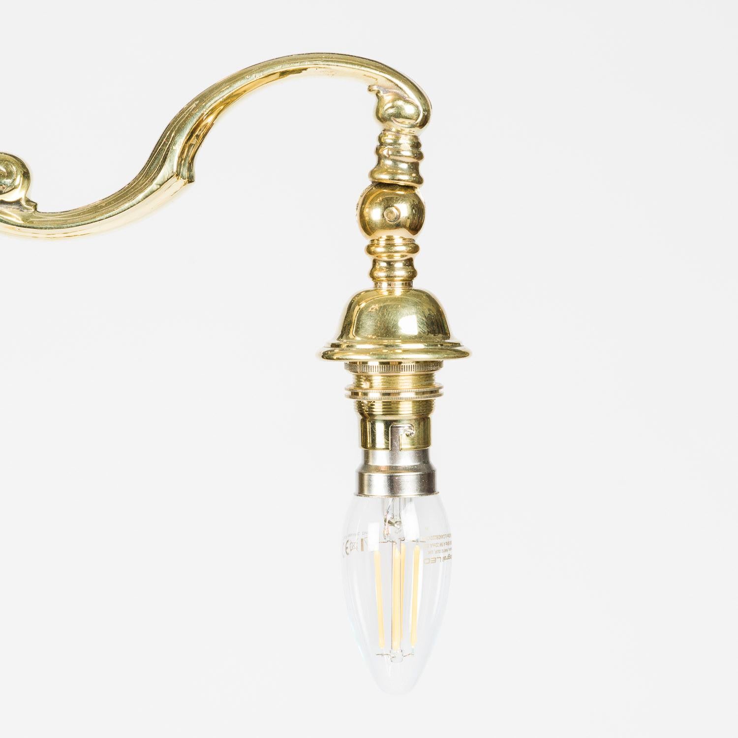 Ottone Lampada standard Rose & Thistle in ottone di epoca edoardiana in vendita