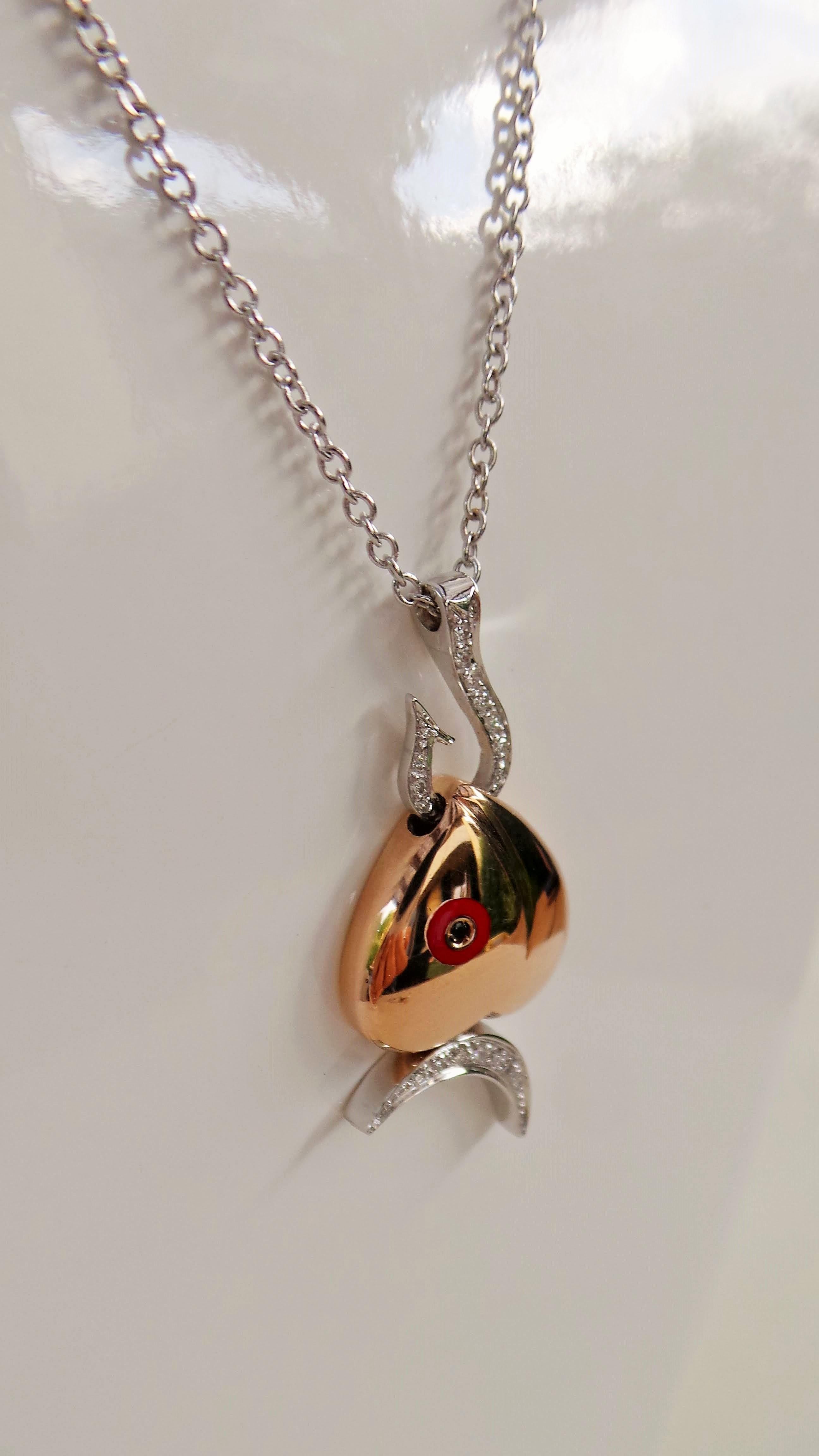 alice in wonderland sparrow necklace