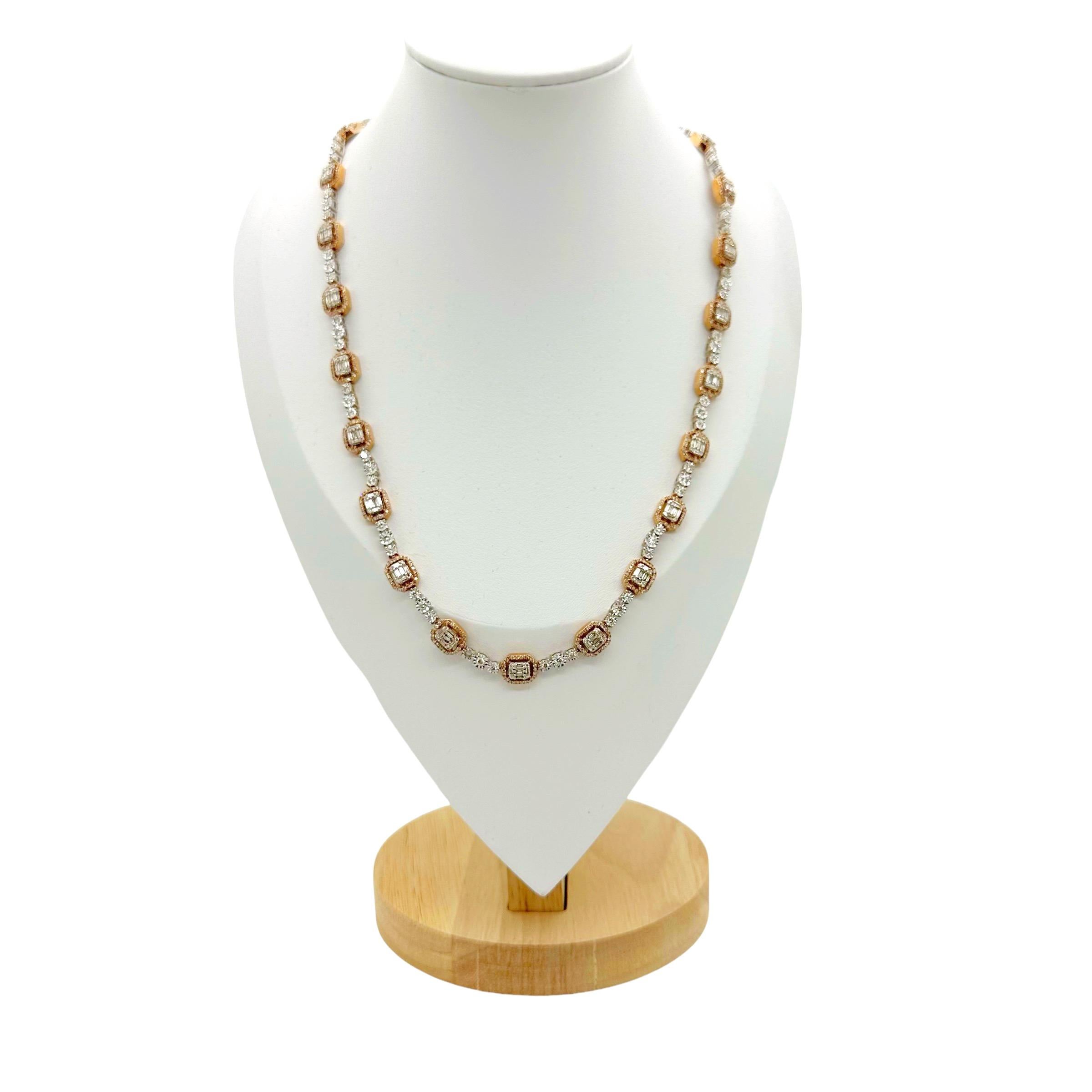 Taglio rotondo Collana con diamanti in oro rosa e bianco in vendita
