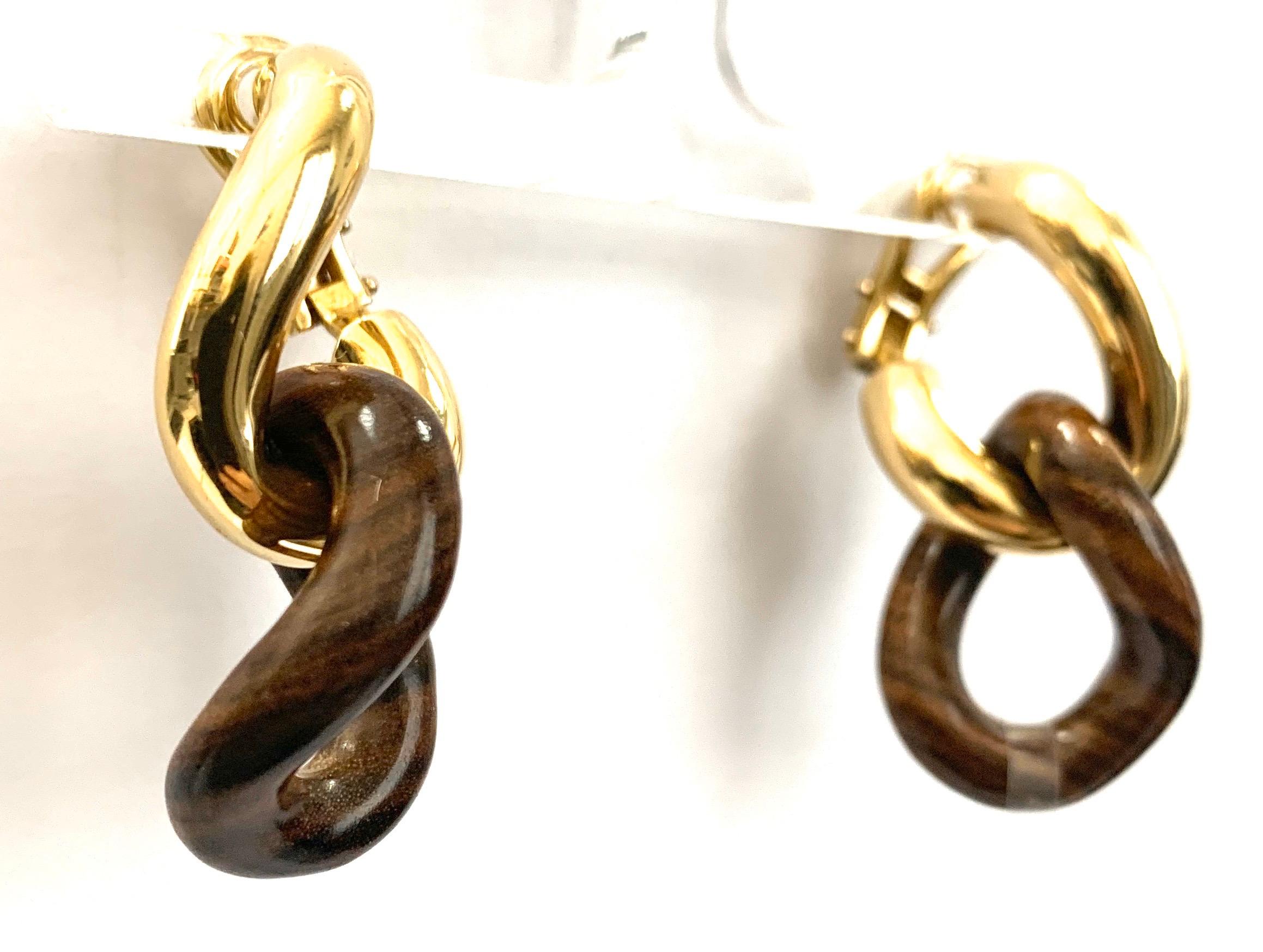 Rose Wood Groumette Pair of Earrings 18 Karat Yellow Gold In New Condition In Milano, Lombardia