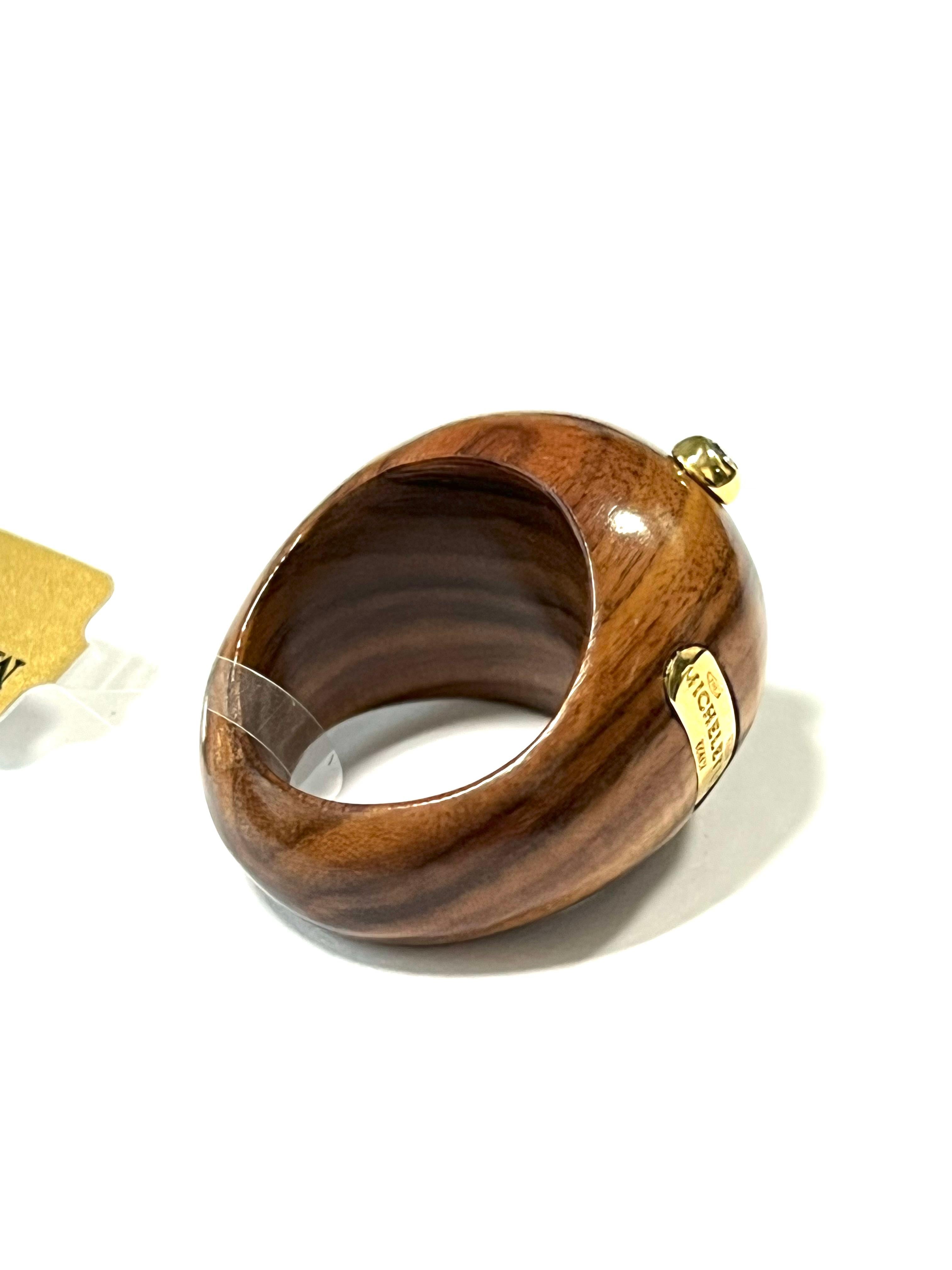 Rose wood ring 18kt gold and white diamond In New Condition For Sale In Milano, Lombardia