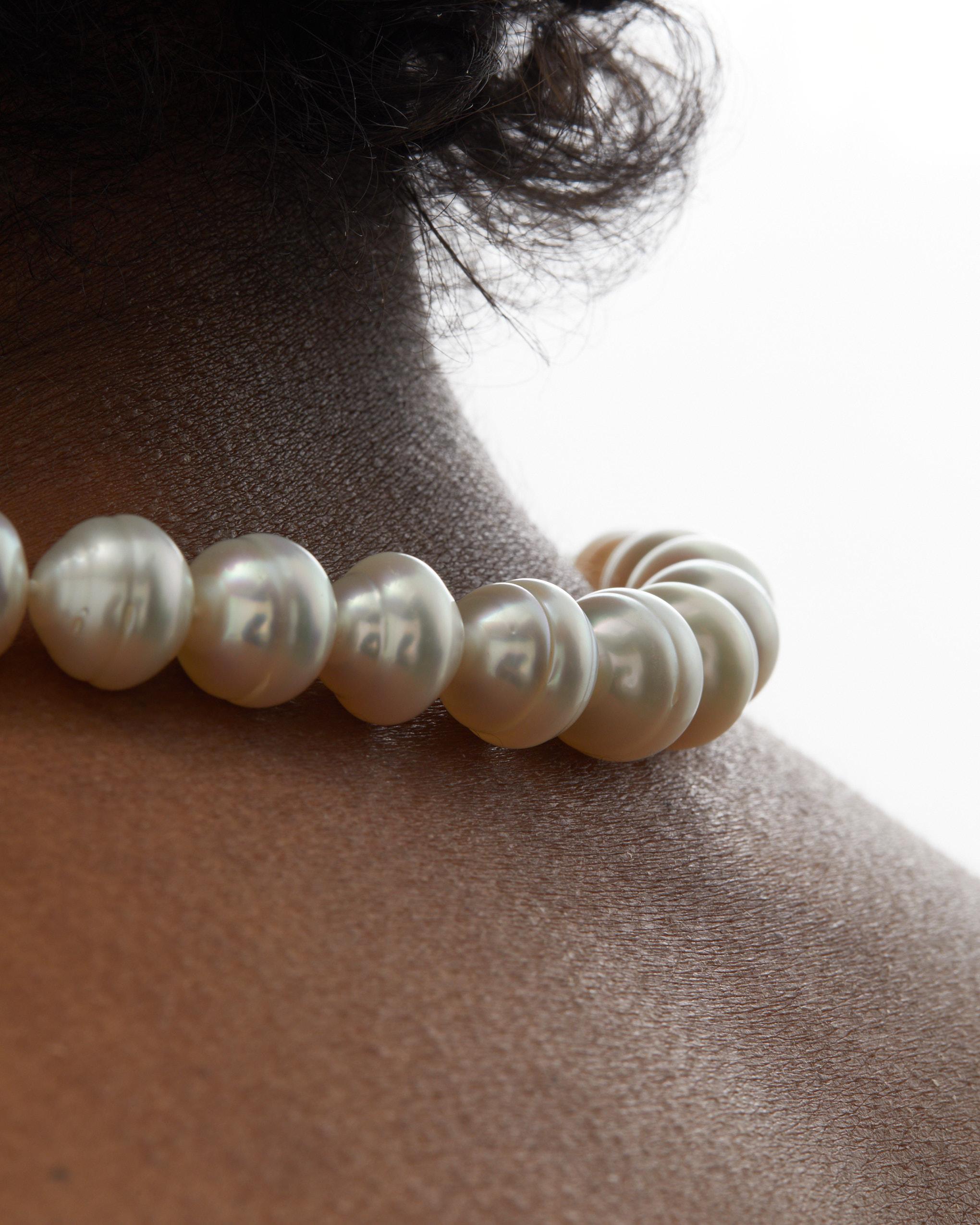 Round Cut Roseate Jewelry Australian South Sea Circle Pearl Necklace with 18K RG Clasp For Sale