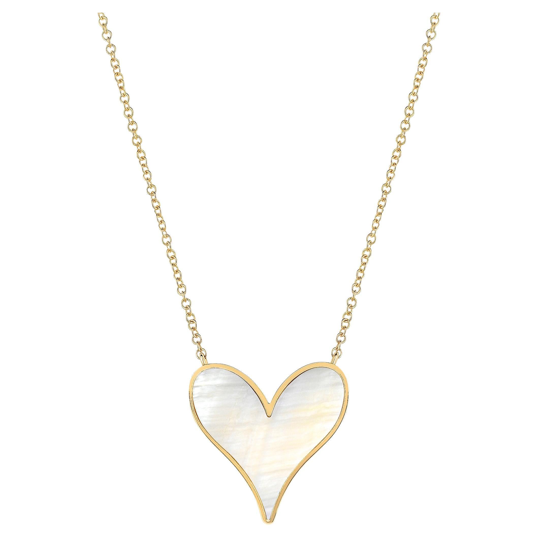 Roseate Jewelry Colgante Corazón 15mm en Oro Amarillo 18k y Nácar