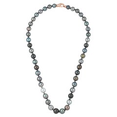 Bijoux roseaux de Tahiti multicolores Collier de perles baroques ronds de 8 à 10 mm