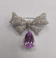 Rosecut Bow - Kunzite set with Collection Rosecut Diamonds in 18K
