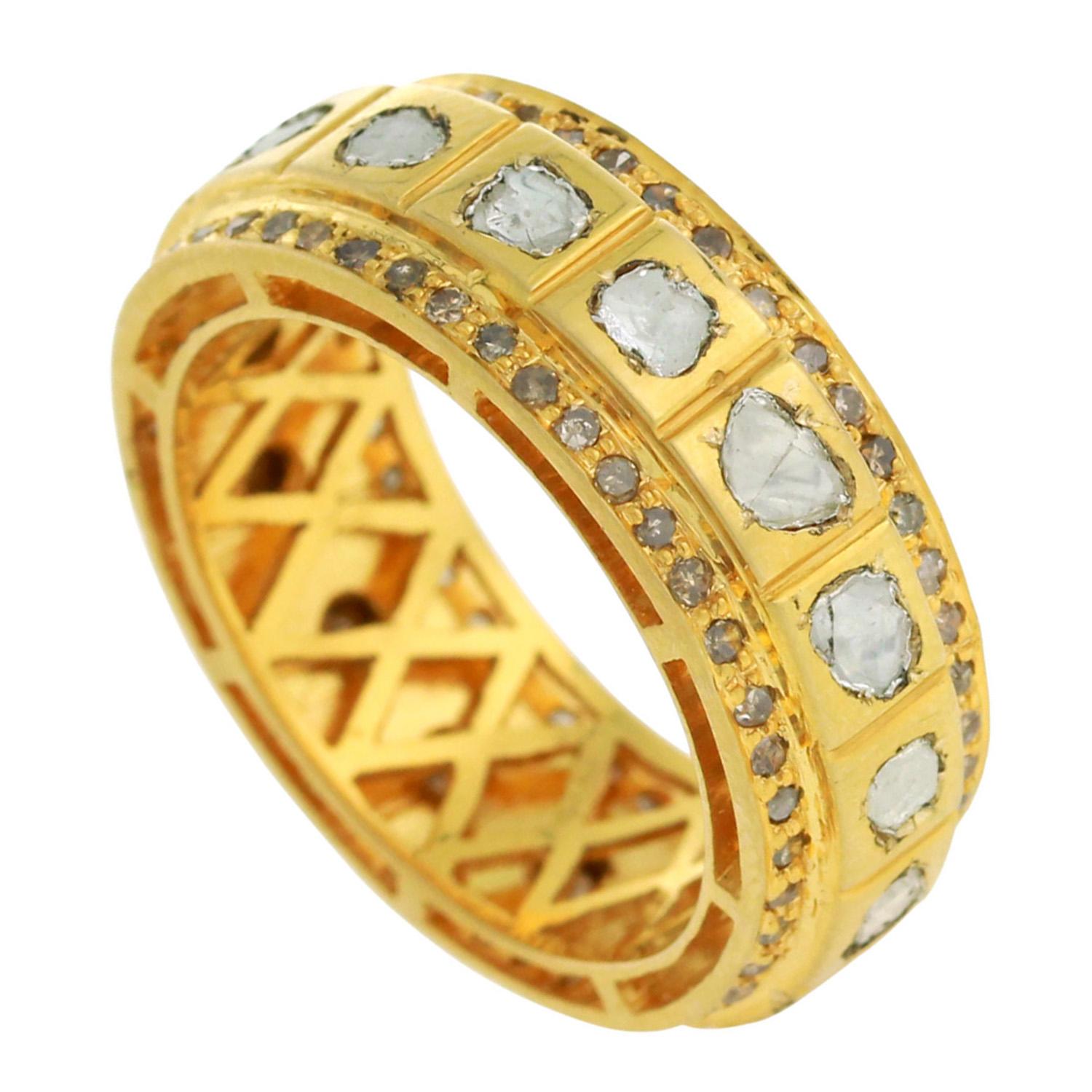 Early Victorian Rosecut Diamond Band Ring With Filigree Work On Interior Made In 18k Yellow Gold For Sale