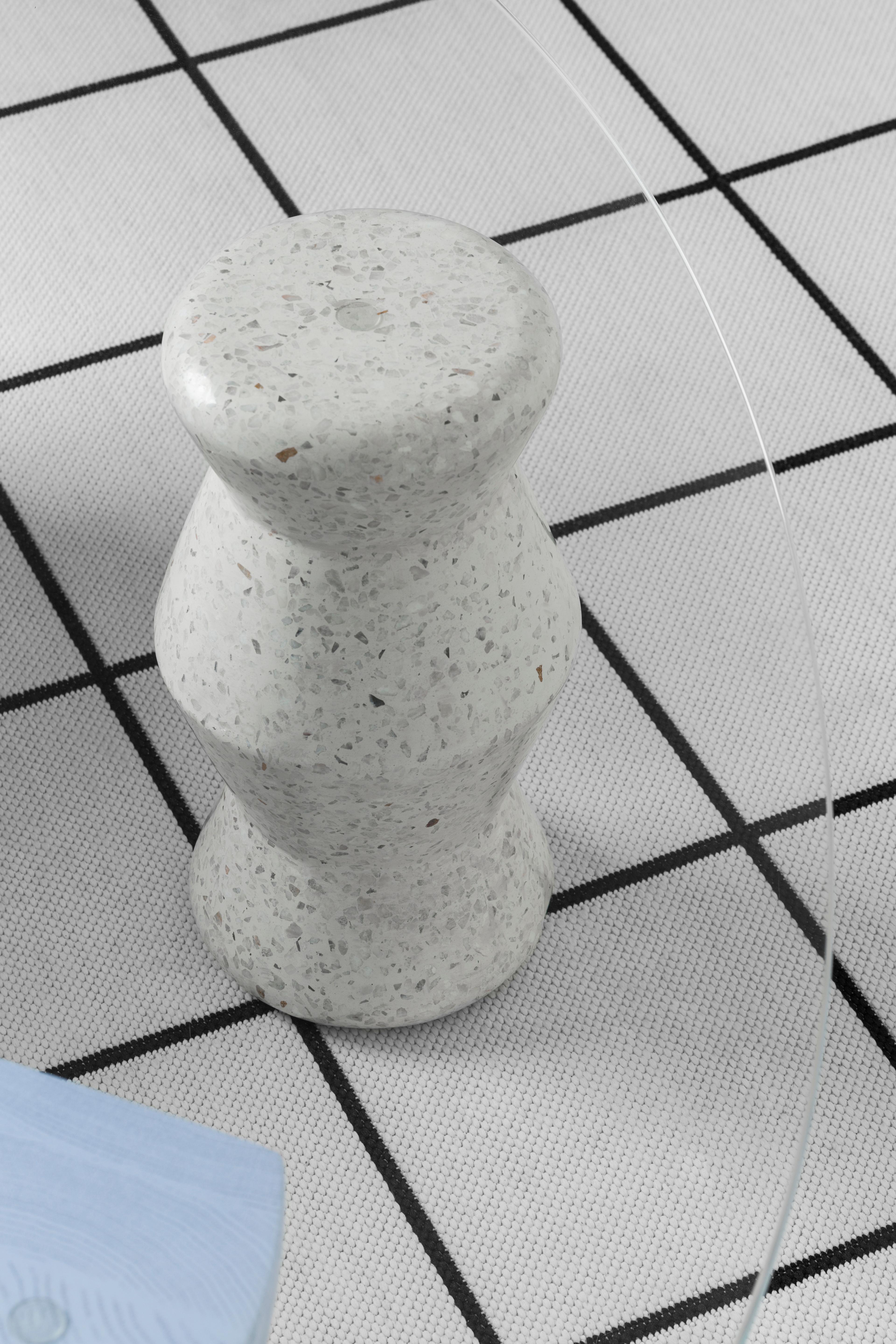Sculpté à la main Bases de table modernes pour table basse en verre cantera florale en vente