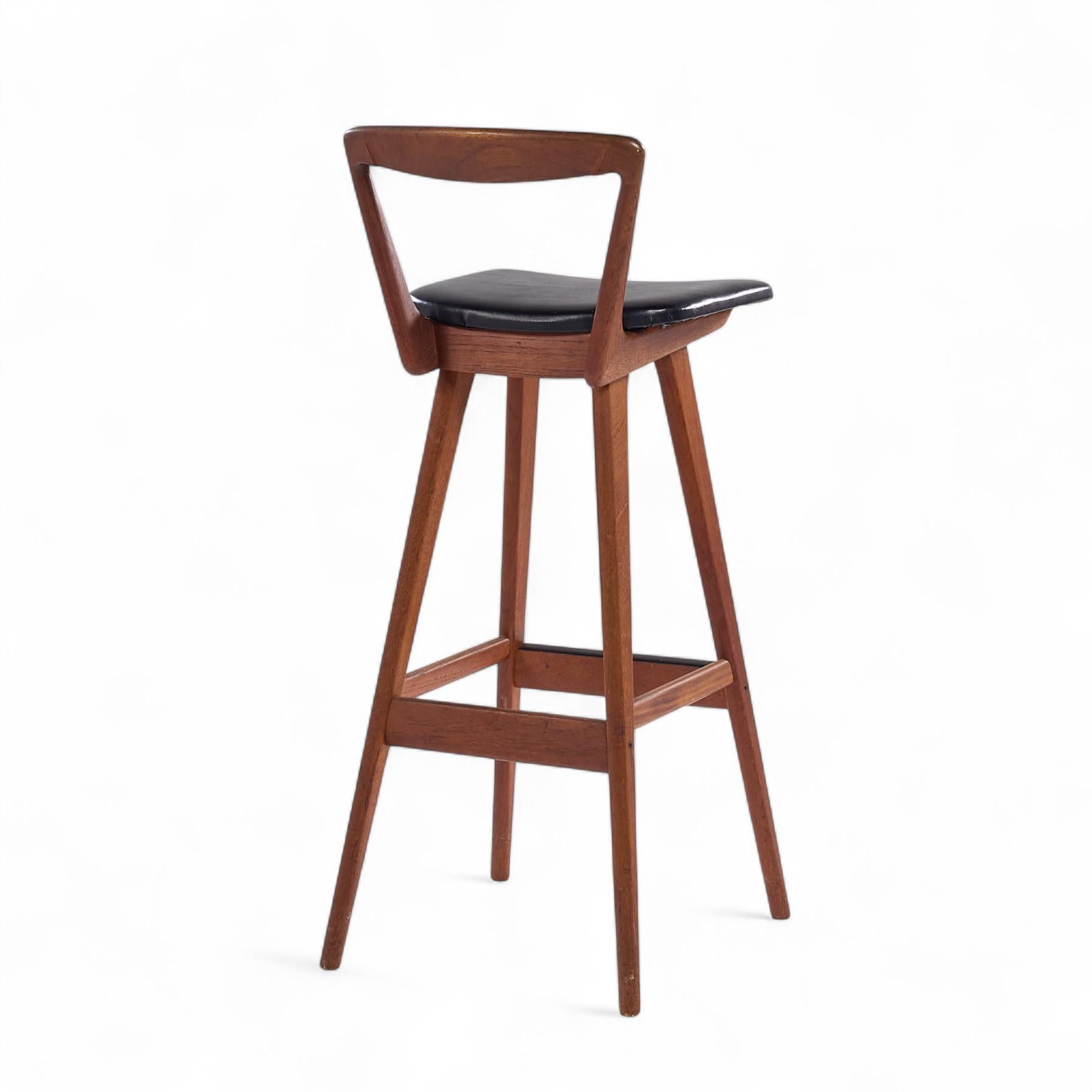 Rosengren Hansen for Brande Møbelfabrik Mid Century Teak Bar Stools - Set of 3 For Sale 5
