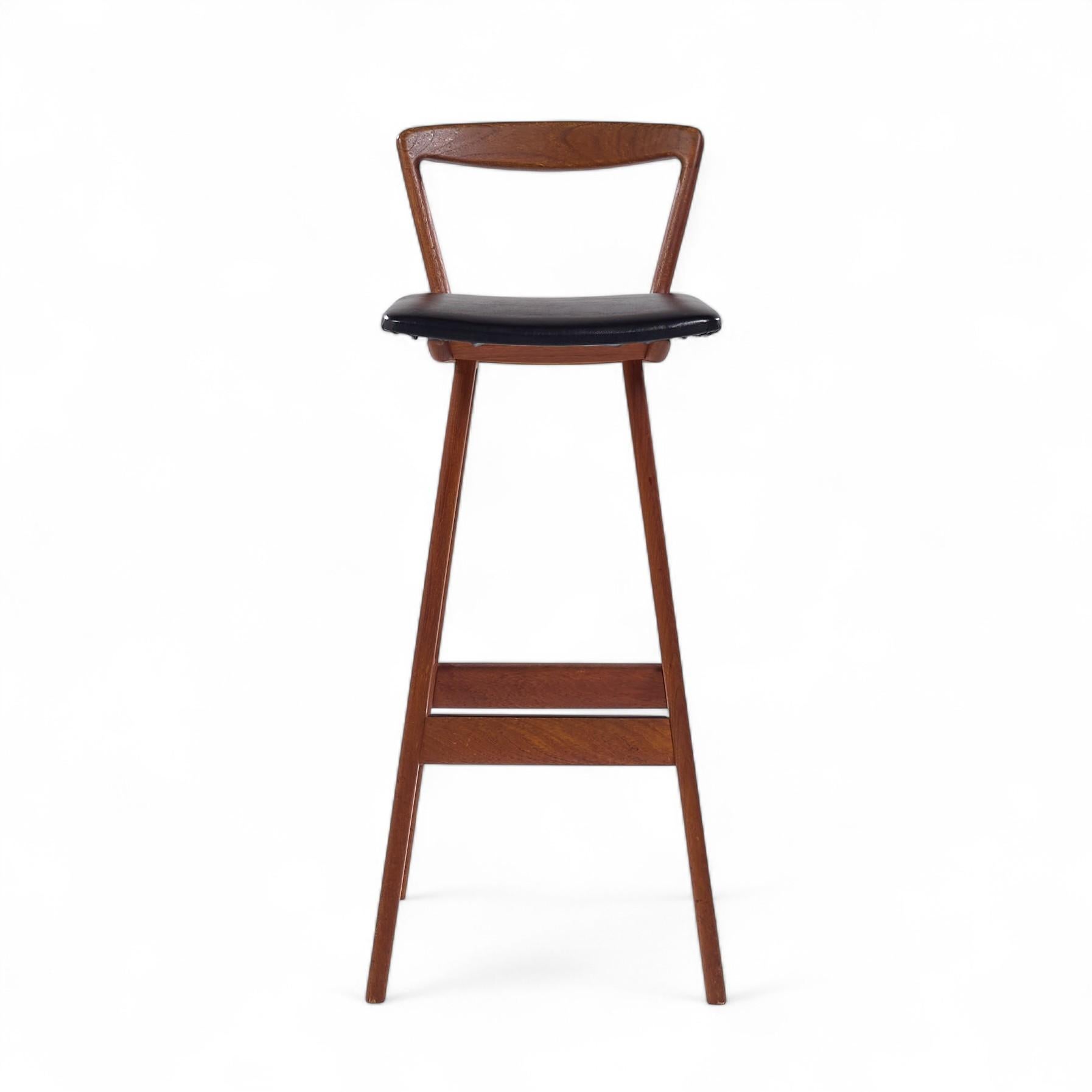 Rosengren Hansen for Brande Møbelfabrik Mid Century Teak Bar Stools - Set of 3 In Good Condition For Sale In Franklin Park, IL