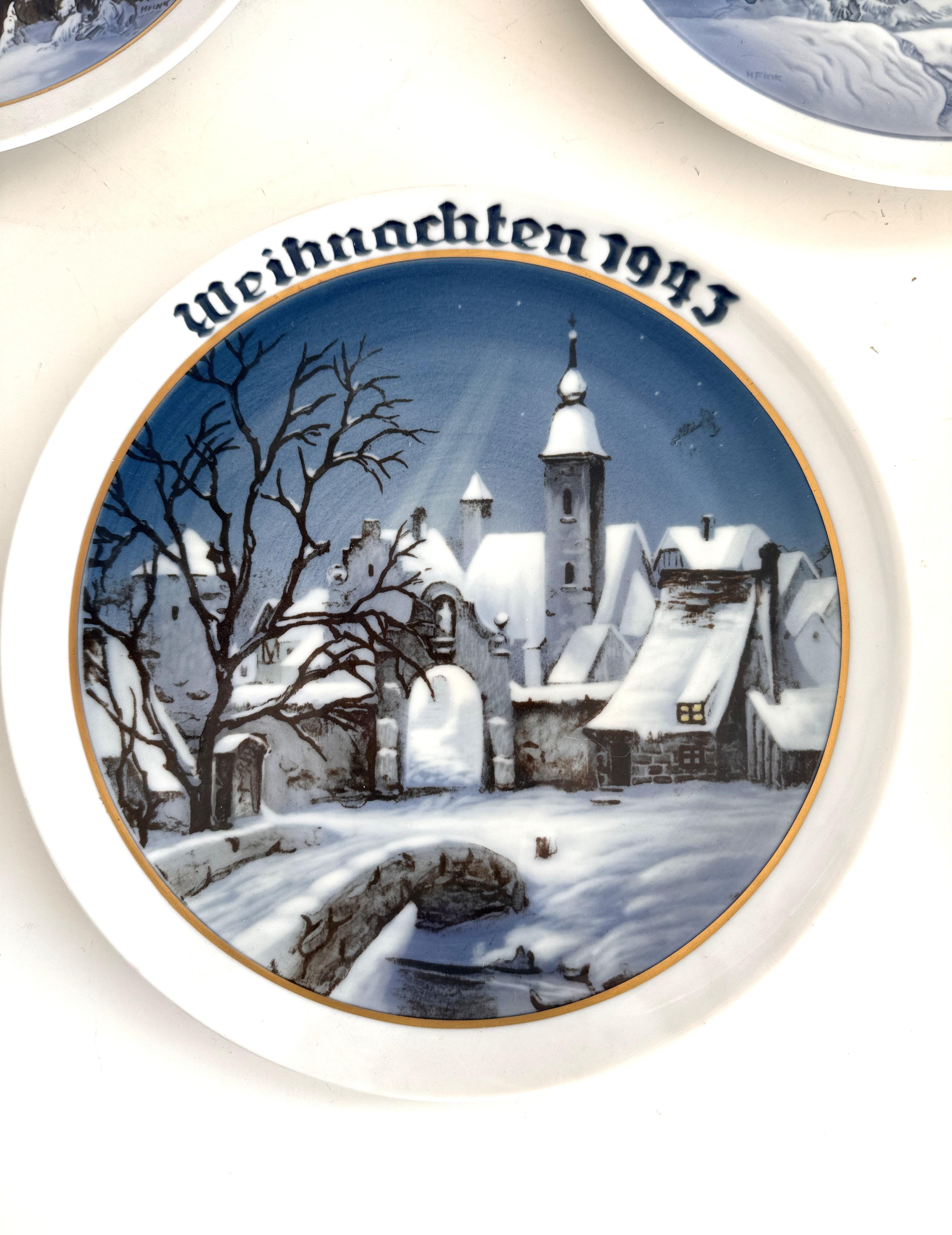 Rosenthal 11 Antique Christmas Wall Ceramic Plates Collection, 1932-1943 (20. Jahrhundert) im Angebot