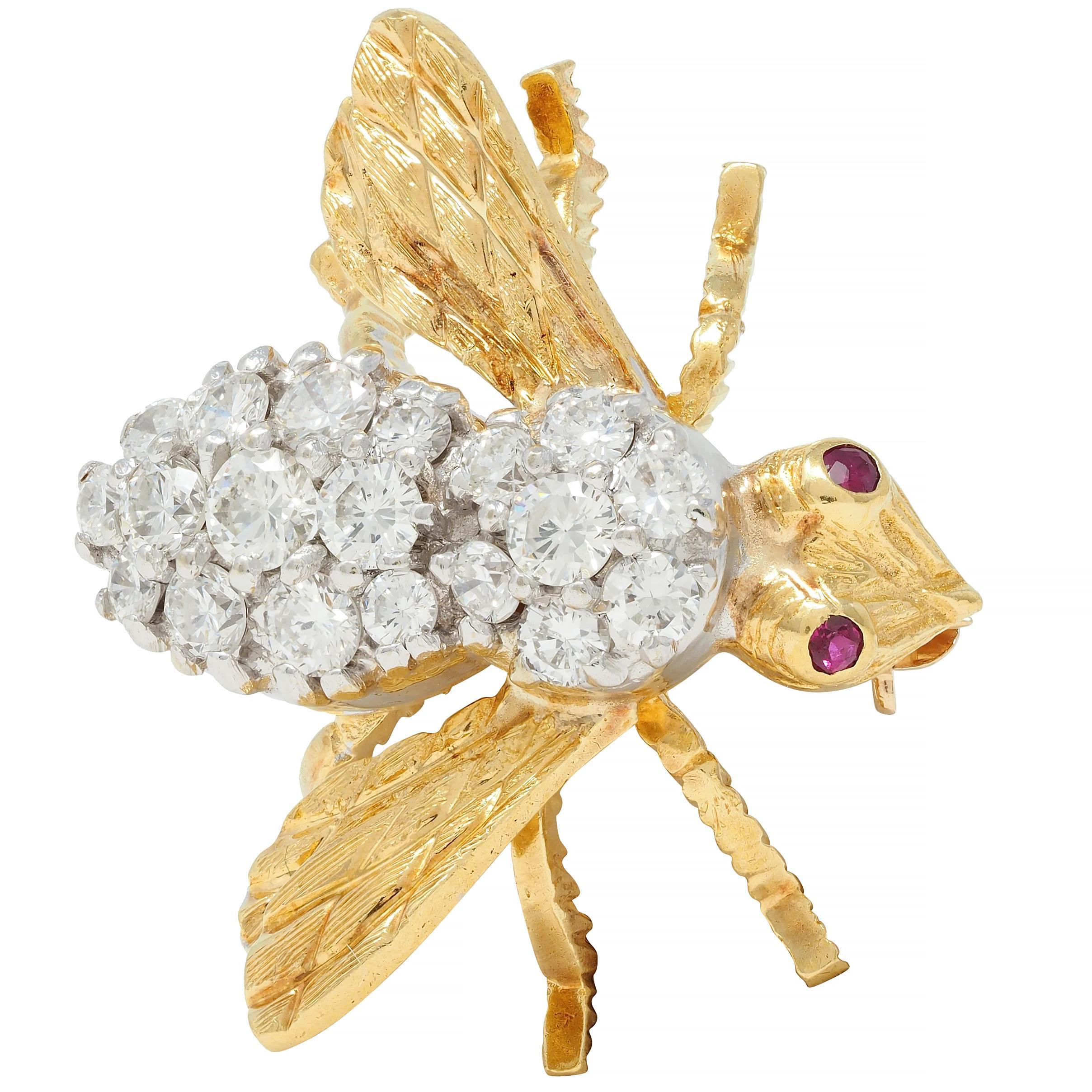 Rosenthal 1960's 1.28 CTW Diamond Ruby 18 Karat Two-Tone Gold Vintage Bee Brooch In Excellent Condition In Philadelphia, PA