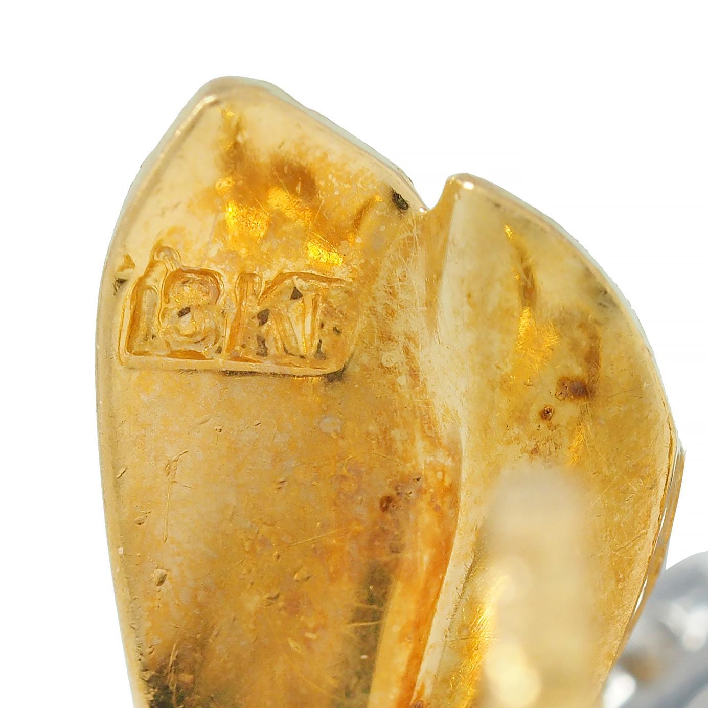 Rosenthal 1960's 1.28 CTW Diamond Ruby 18 Karat Two-Tone Gold Vintage Bee Brooch 2