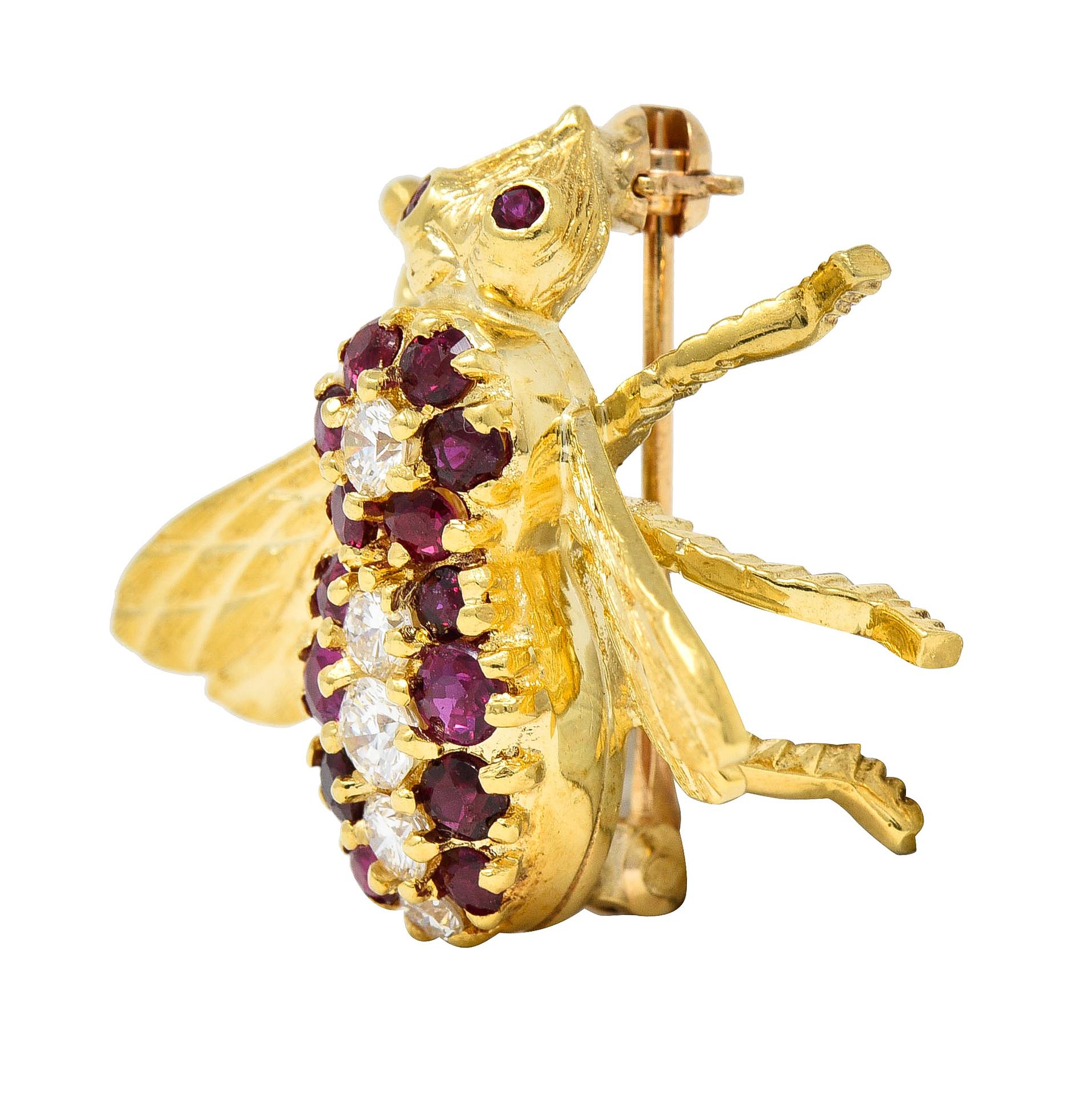 Rosenthal 1960s Diamond Ruby 18 Karat Yellow Gold Bee Vintage Brooch In Excellent Condition In Philadelphia, PA