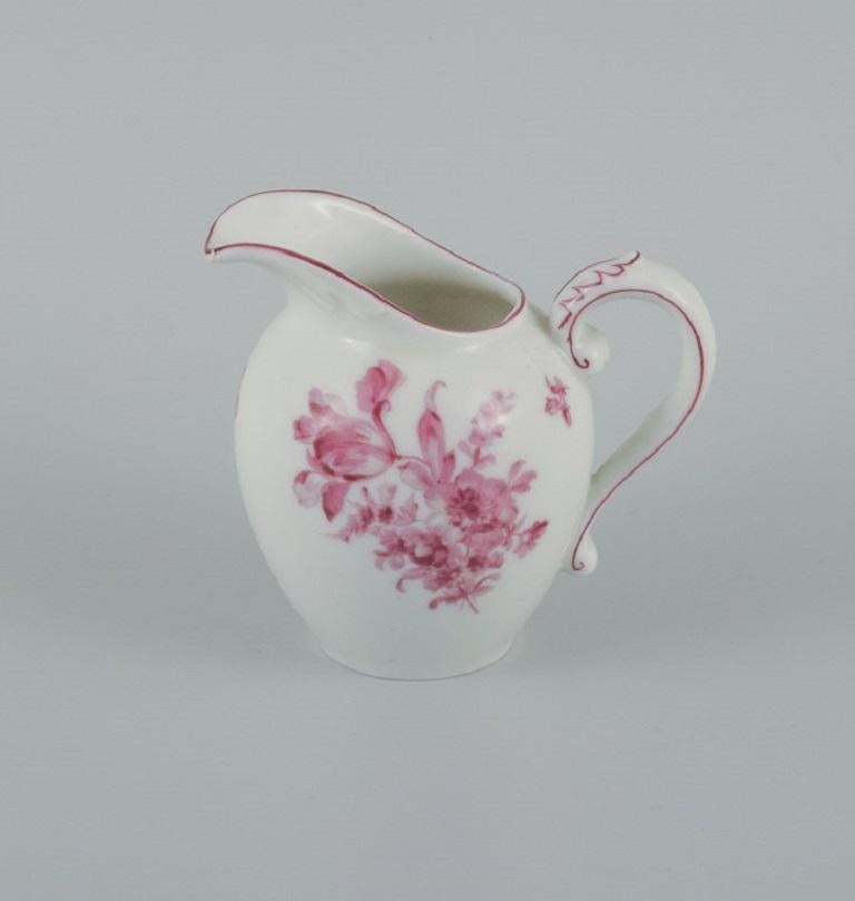 Rosenthal, un service à thé en porcelaine composé d'une théière, d'un crémier et d'un sucrier. Excellent état - En vente à Copenhagen, DK