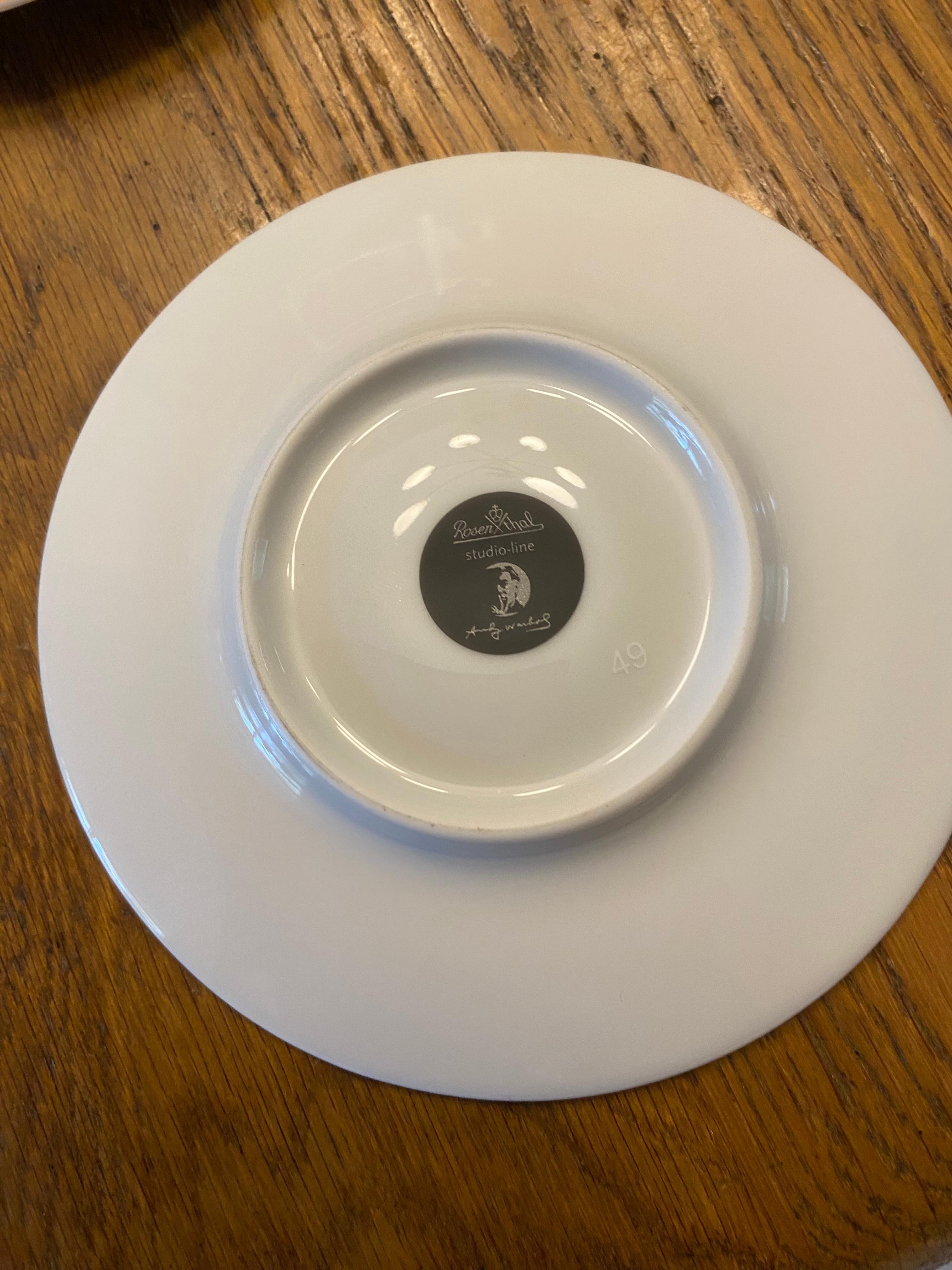 Late 20th Century Rosenthal Andy Warhol ‘Daisy' a set of 2 Espresso Cups and Saucers For Sale