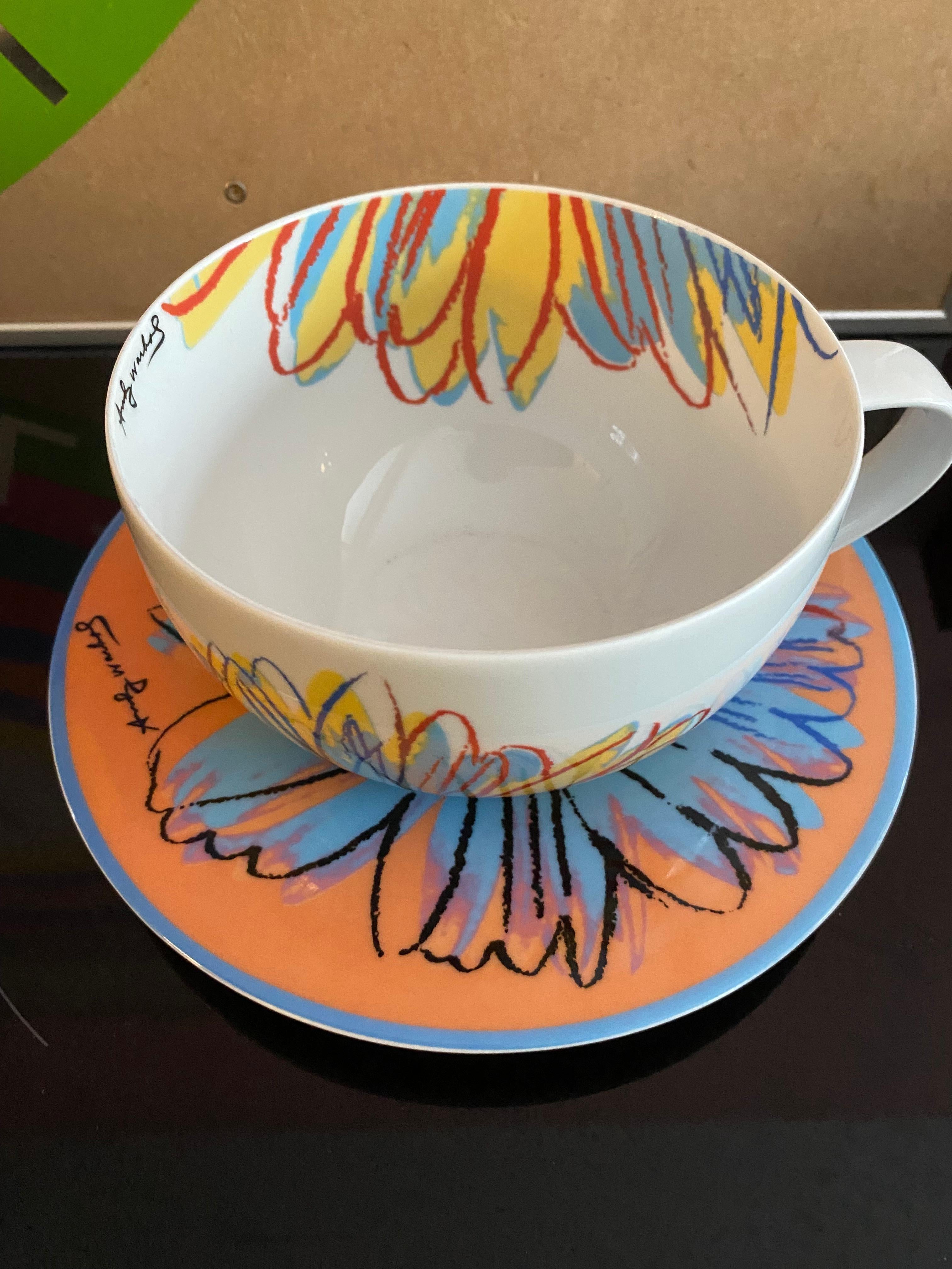 Rosenthal Andy Warhol 'Daisy'' XL Becher und  Untertasse (Moderne der Mitte des Jahrhunderts) im Angebot