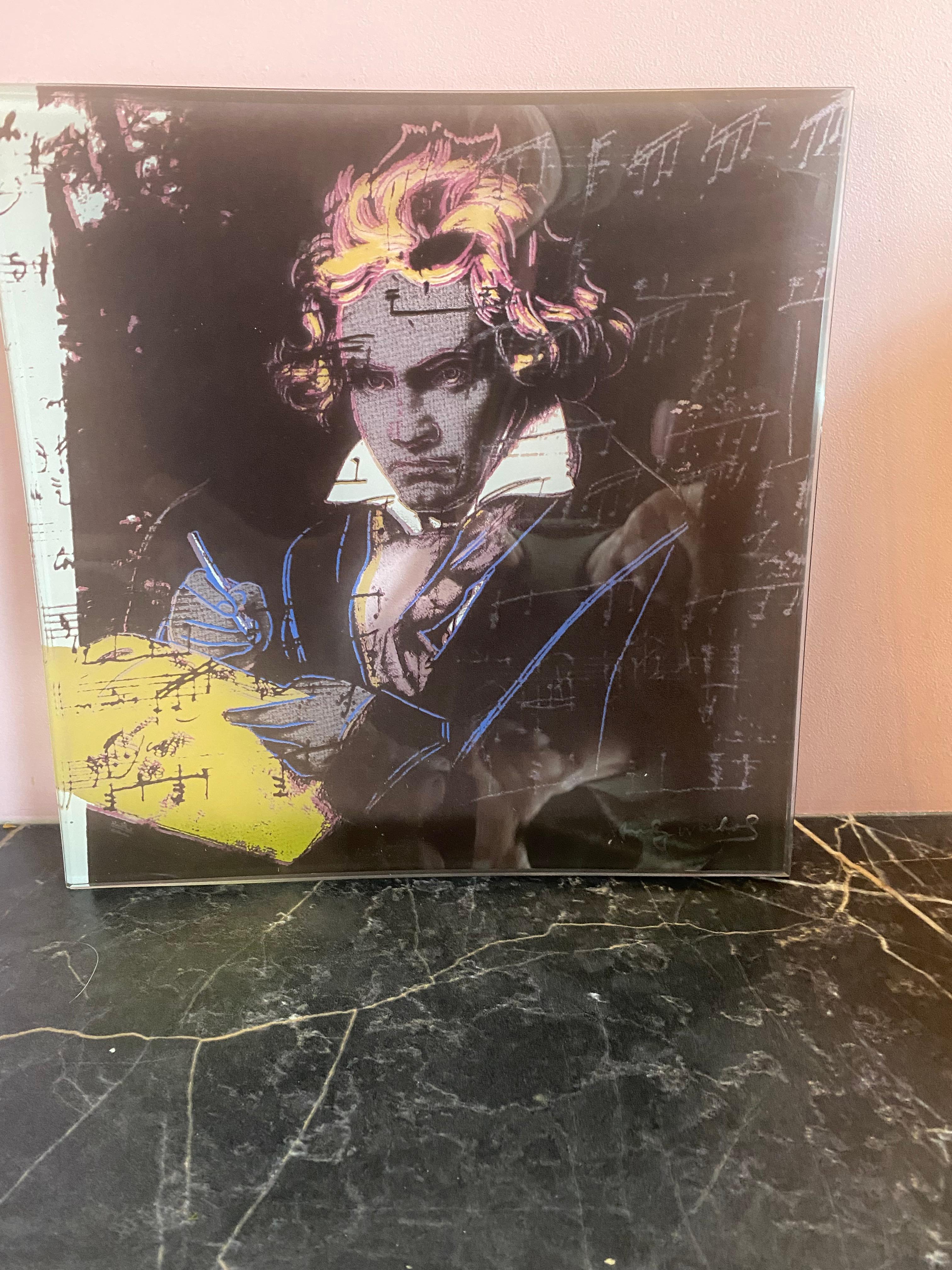 Rosenthal Glasteller, mit Beethoven von 
Andy Warhol, der wohl größte Pop-Art-Künstler unserer Zeit.
Kurz vor seinem Tod im Jahr 1987,  Warhol schuf eine Reihe von Porträts des deutschen Komponisten Beethoven.

Schöpfer: Rosenthal Andy