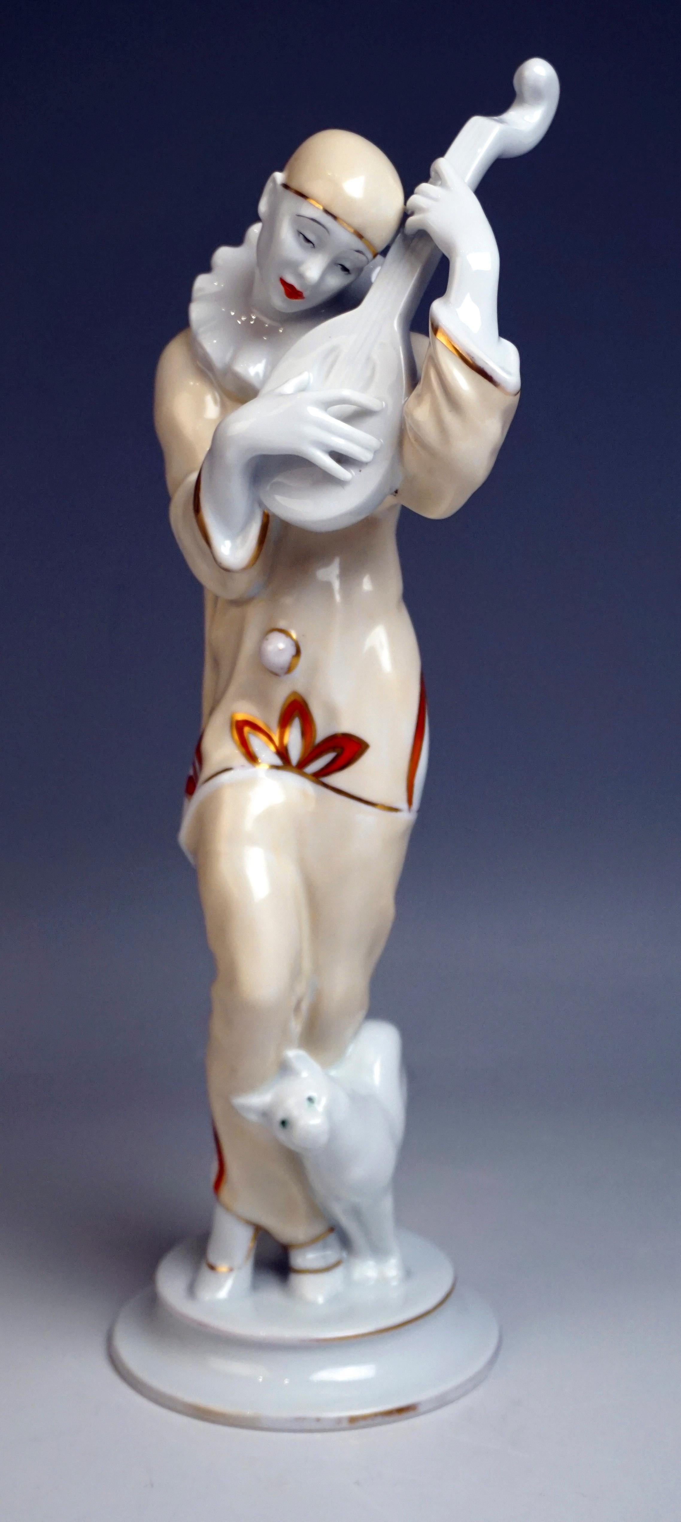 Rosenthal Art Déco Figurine Pierrot 'Ash Wednesday' Max Valentin Germany, 1922 In Good Condition For Sale In Vienna, AT