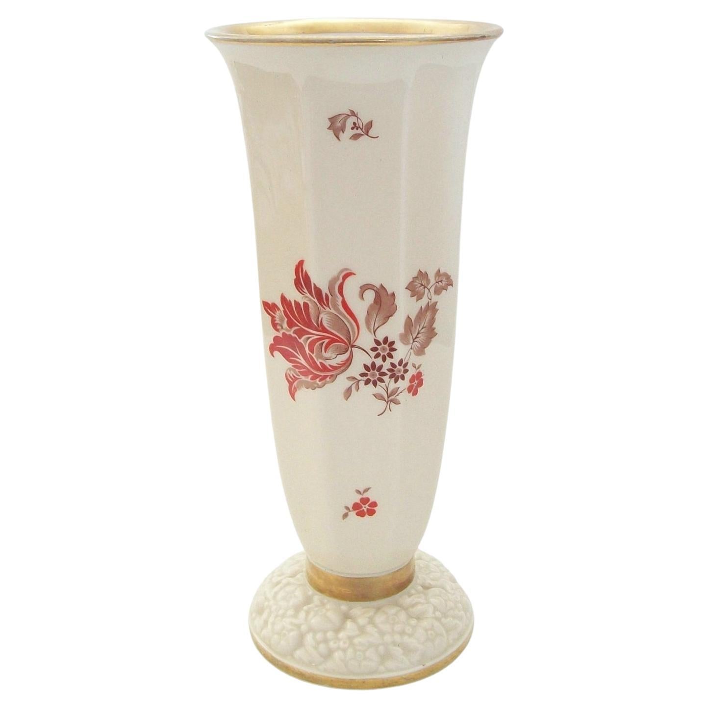 Rosenthal, Art Deco Porcelain Trumpet Vase with Flowers & Gilding, circa 1933 For Sale