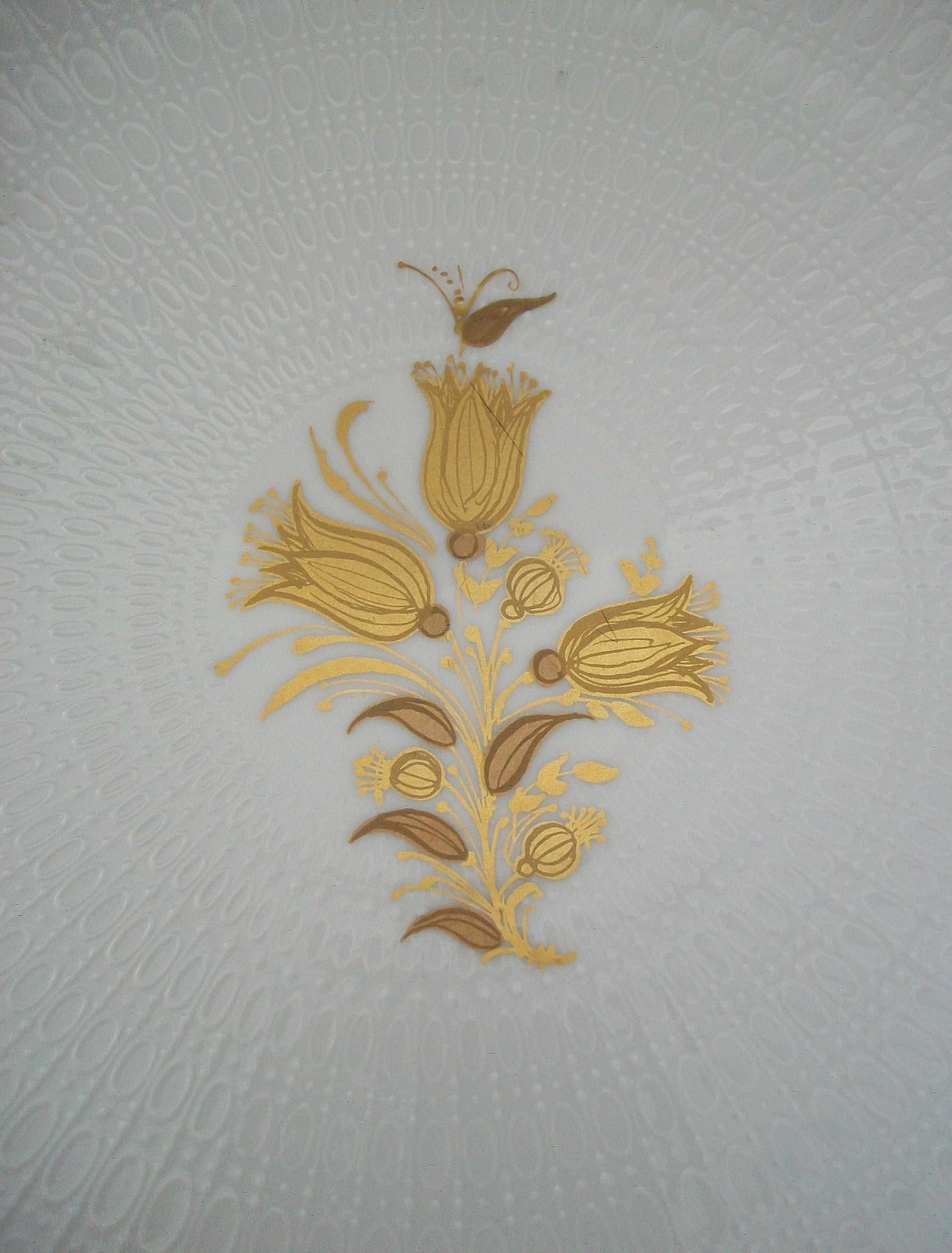 20th Century Rosenthal, Bjorn Wiinblad, Midcentury Ceramic Charger, Germany, circa 1960s For Sale