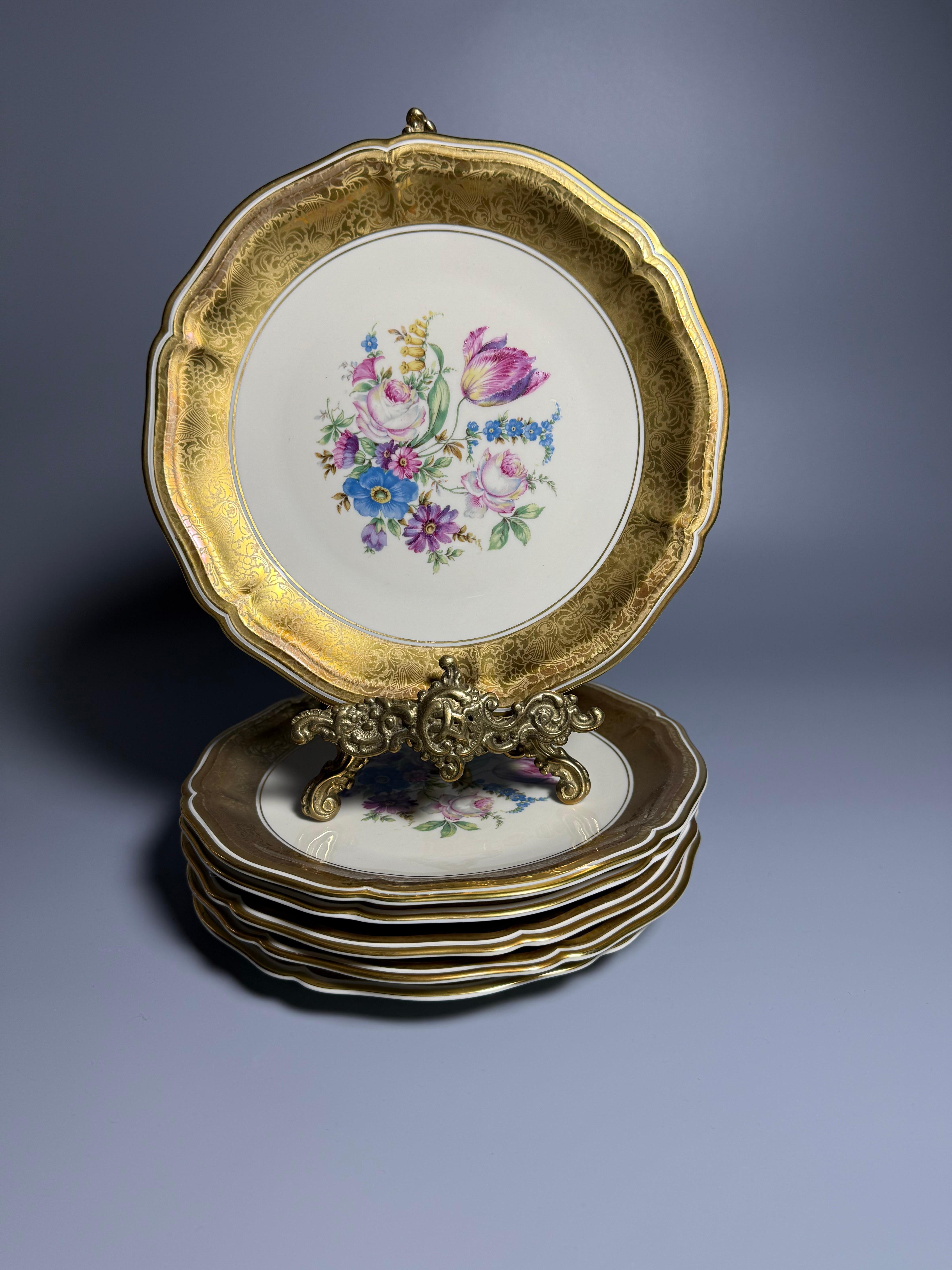 Rosenthal Chippendale Germany 6 luxury plates Gold Flowers 1950s For Sale 6