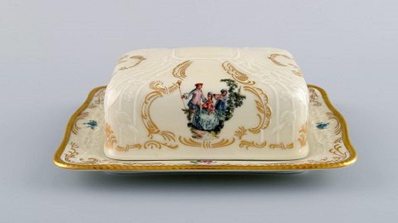 Rosa clásica Rosenthal, jarrón y bandeja para mantequilla de porcelana pintada a mano Pintado a mano en venta