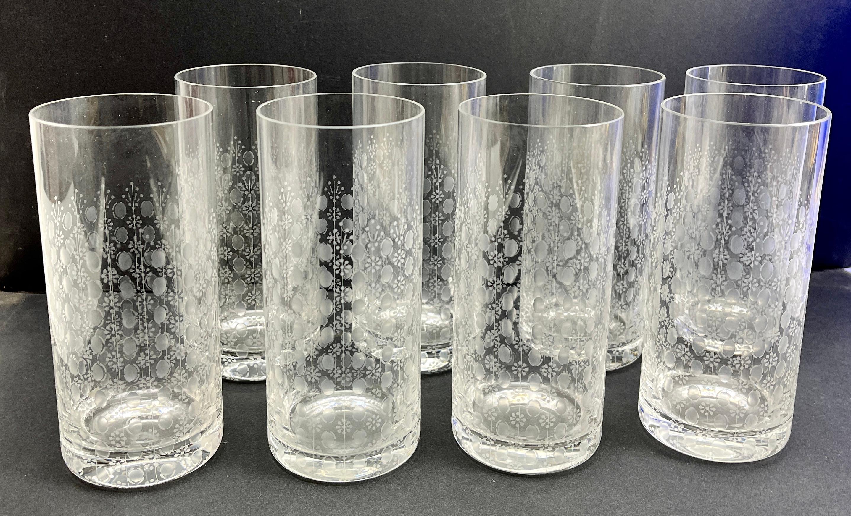 Rosenthal Crystal water glasses Richly Decorated 8 pcs
Photography fails to capture the beauty of the pieces. 
In real-time, they look stunning.  

Very good condition

Please don't hesitate to get in touch with any further questions.  

Best