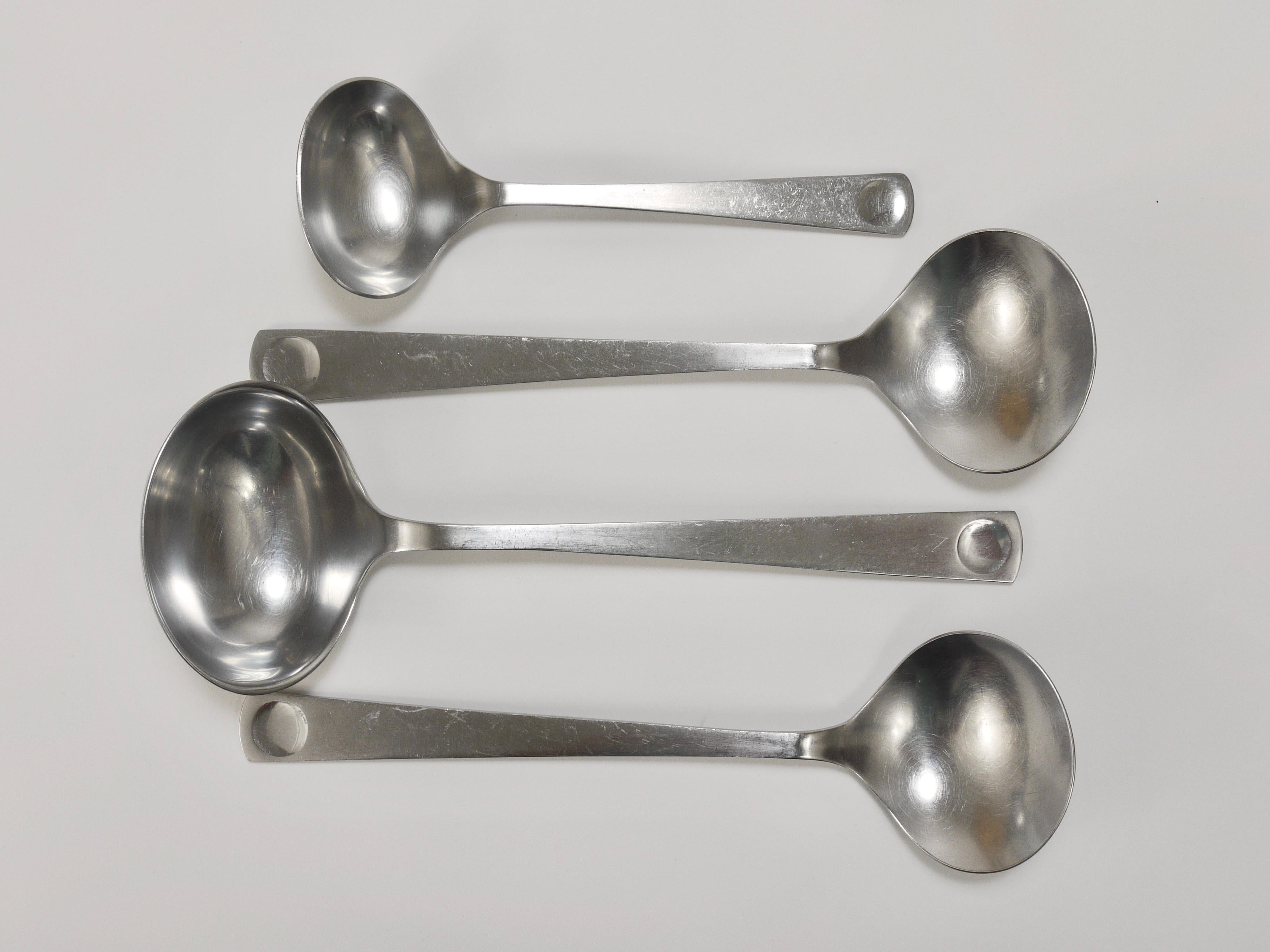 Rosenthal Design PLUS Flatware, 68 pcs., For 12 Persons, by Wolf Karnagel, 1970s In Good Condition For Sale In Vienna, AT