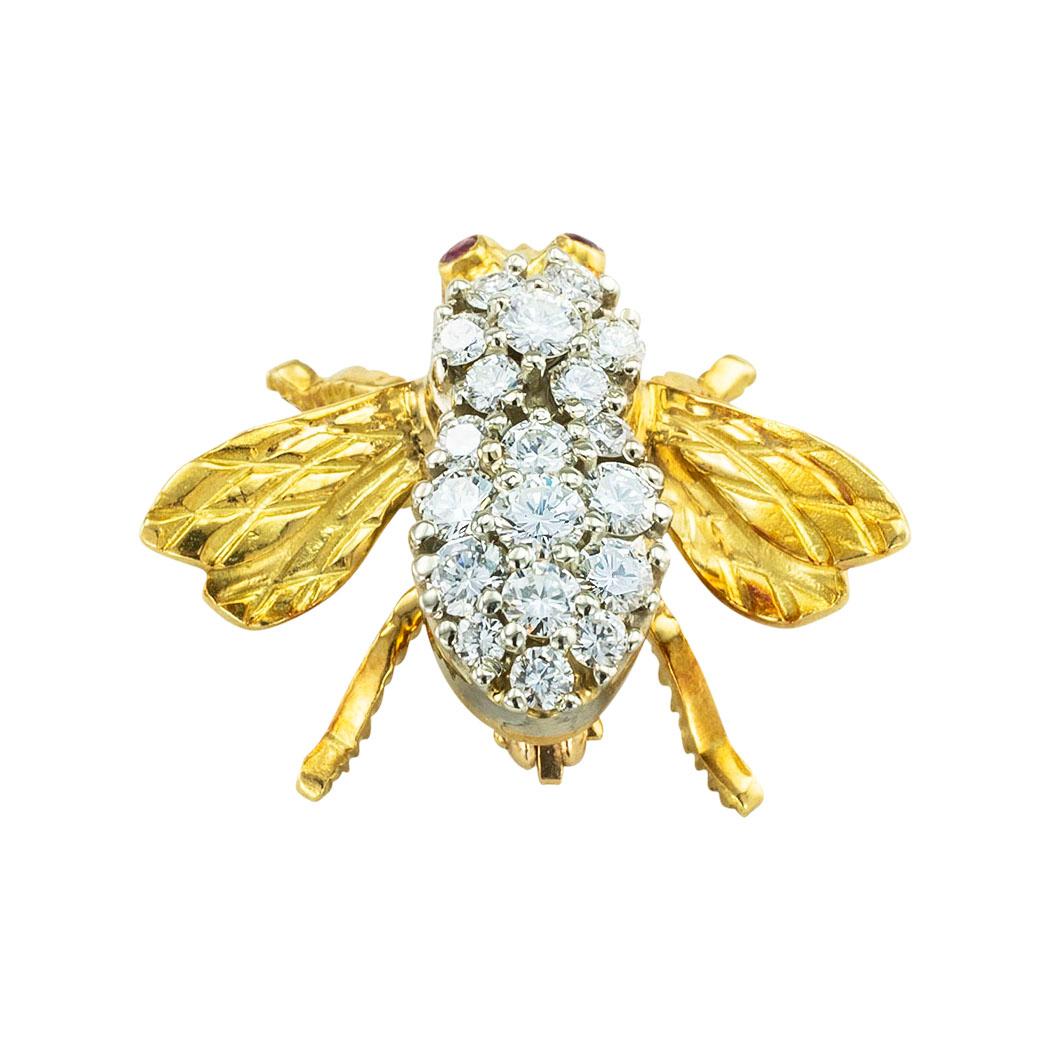 Rosenthal diamond ruby and yellow gold bee brooch circa 1980. *

ABOUT THIS ITEM:  #P-DJ914C. Scroll down for specifications.  Rosenthal diamond bee brooches are considered the best of the best bee brooches.  The company is famous for the exquisite