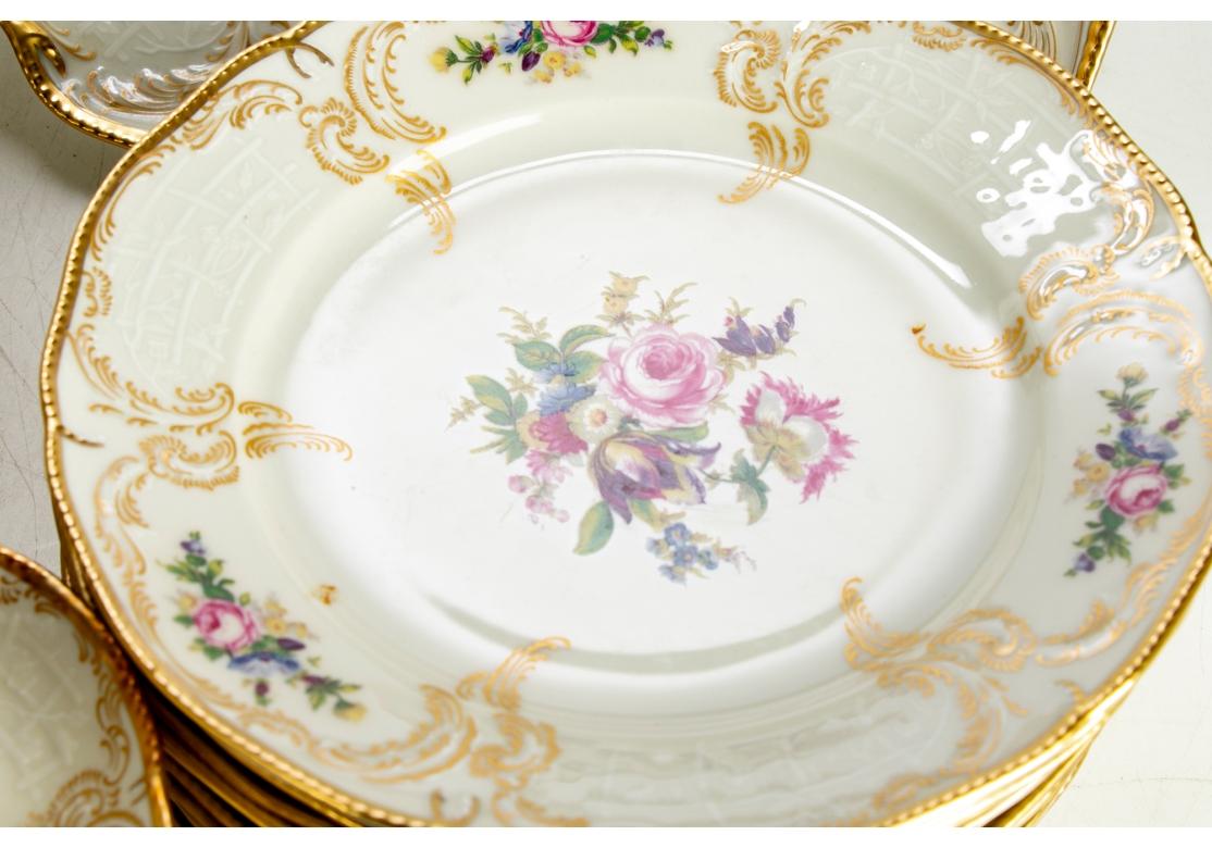 Rosenthal Diplomat Muster Tafelservice für 10 plus Servierstücke (Vergoldet)
