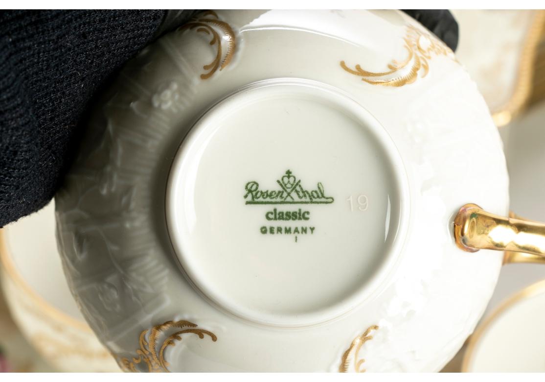 Rosenthal Diplomat Muster Tafelservice für 10 plus Servierstücke im Zustand „Gut“ in Bridgeport, CT