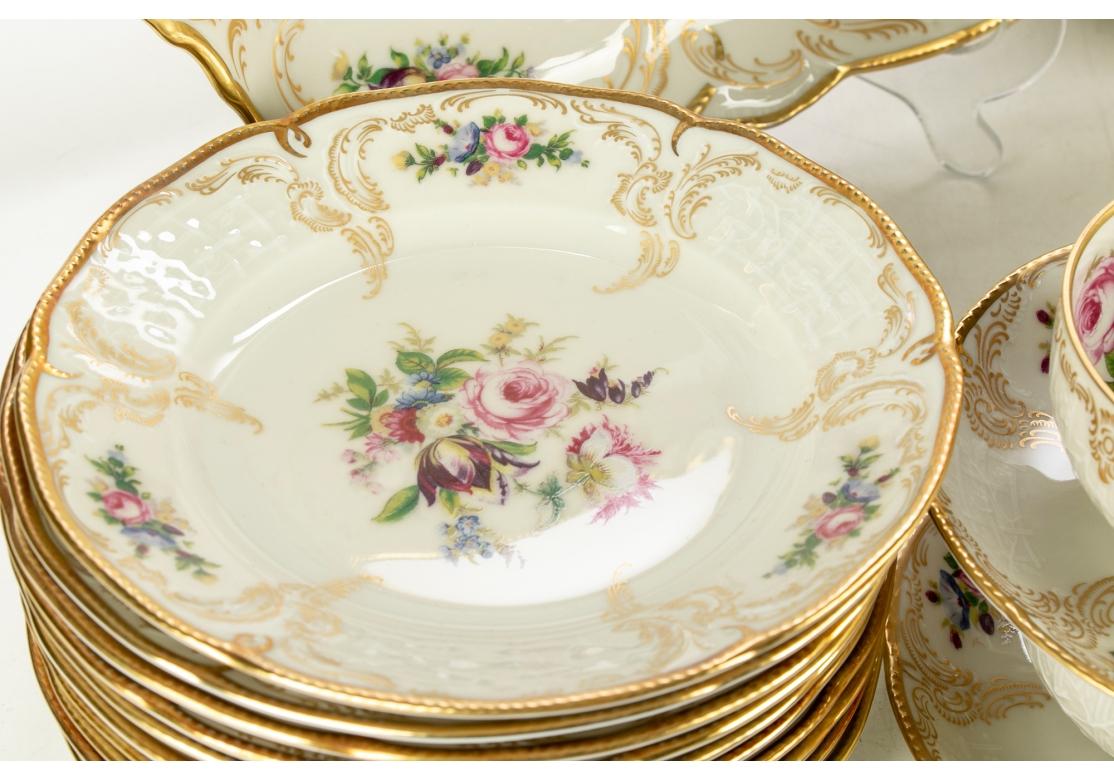 Rosenthal Diplomat Muster Tafelservice für 10 plus Servierstücke 1