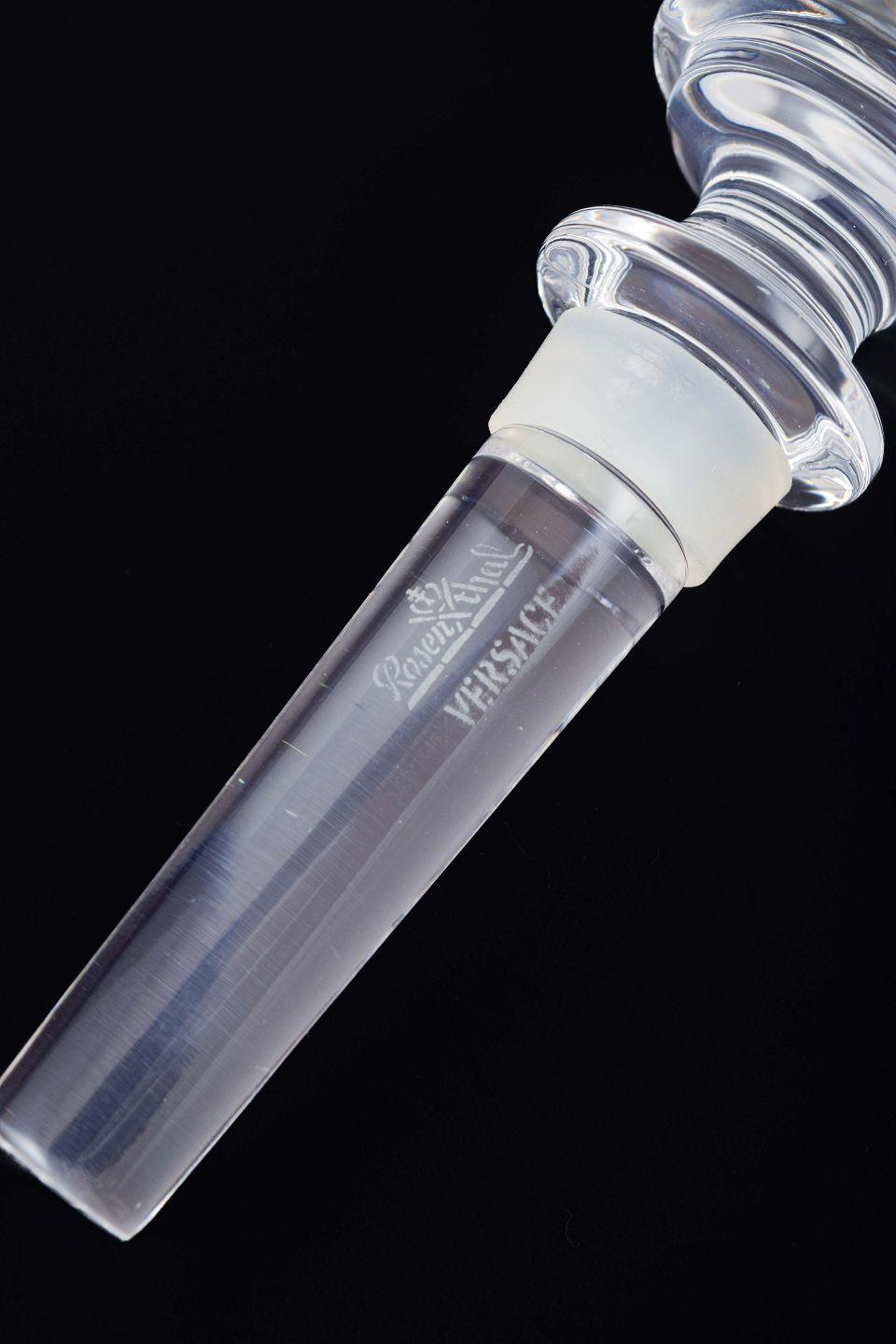 Rosenthal pour Versace. Bouchon en cristal décoré de la tête de Méduse. 1990s Excellent état - En vente à København, Copenhagen