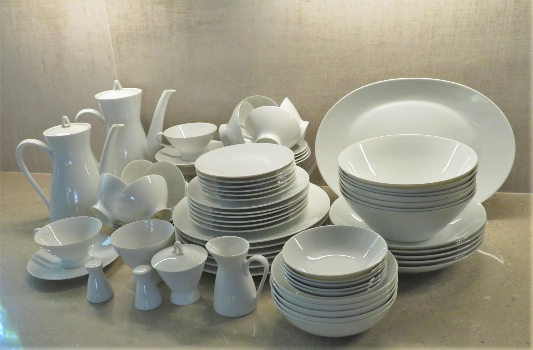 crowning fashion dinnerware