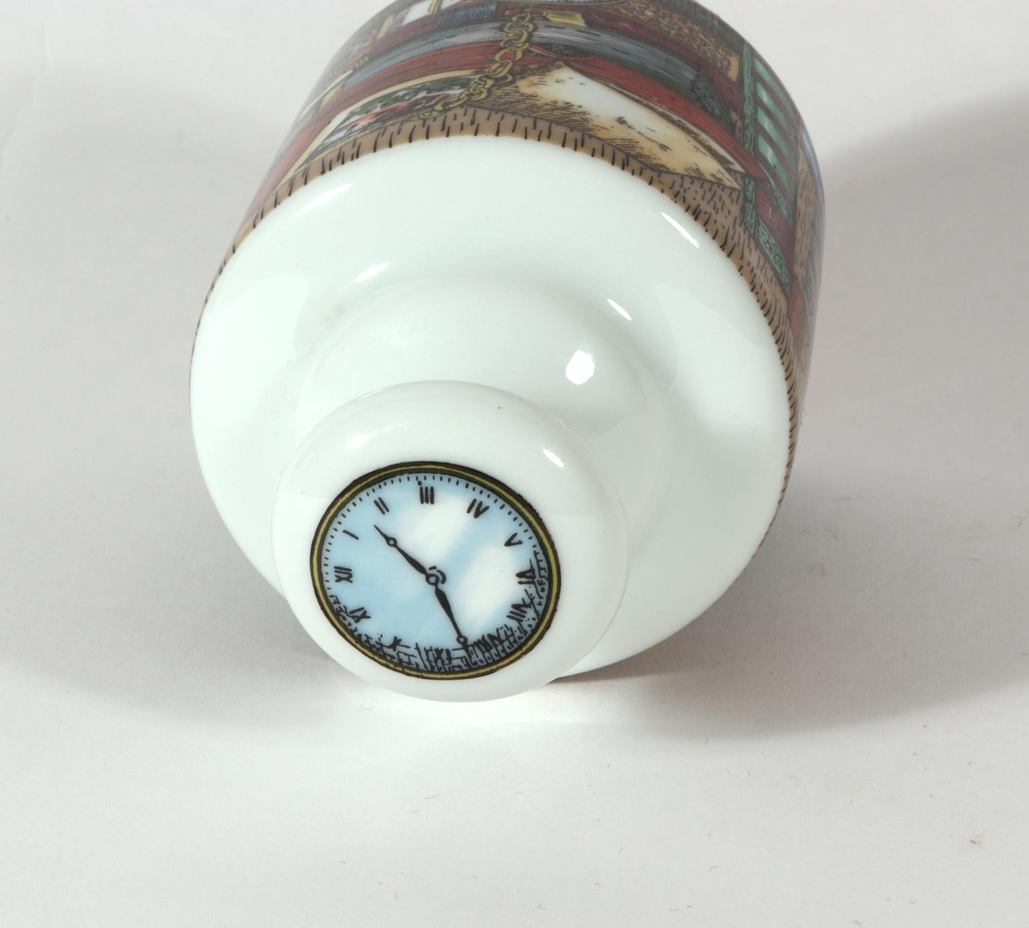 Mid-Century moderno Fermacarte in porcellana Rosenthal Fornasetti, Rosenthal Classic, modello Libreria in vendita