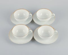 Rosenthal, Alemania, Juego de cuatro tazas de té grandes y platillos de porcelana a juego