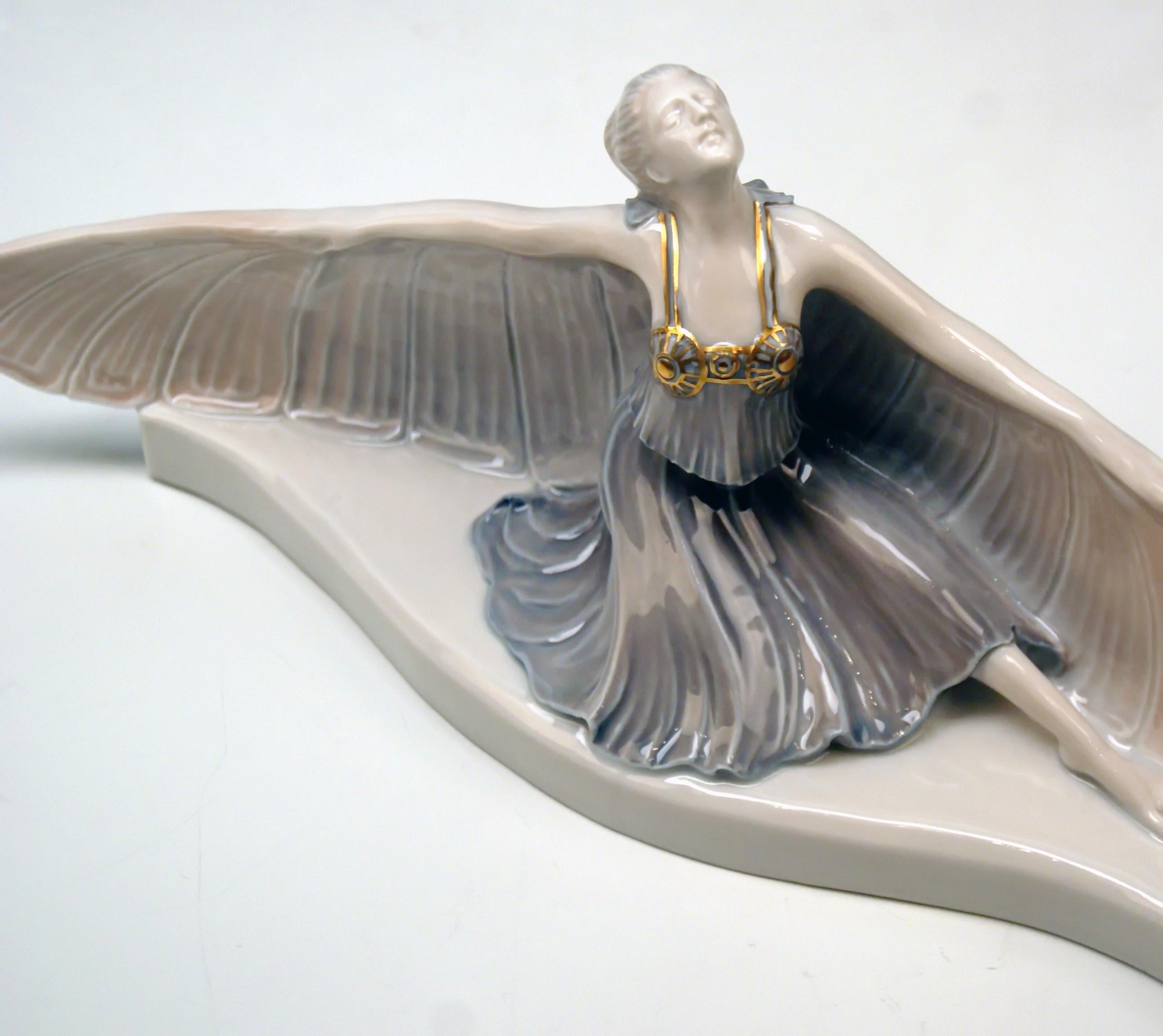 Rosenthal Germany Art Nouveau Figurine Moon Dance by Berthold Boess In Excellent Condition In Vienna, AT