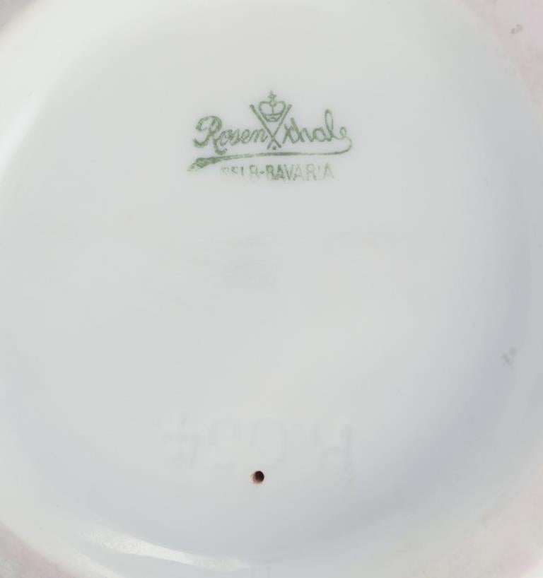 Rosenthal, Alemania. Cacatúa de porcelana. Estilo Art Déco. en Excelente estado para la venta en Copenhagen, DK
