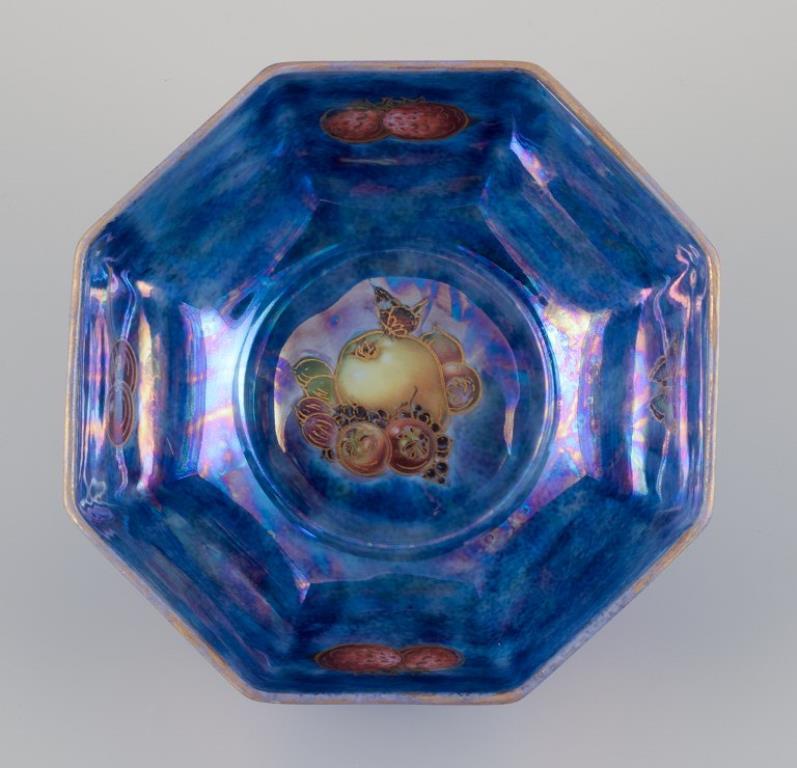 Allemand Rosenthal, Allemagne. Bol octogonal en porcelaine avec glaçure irisée. en vente