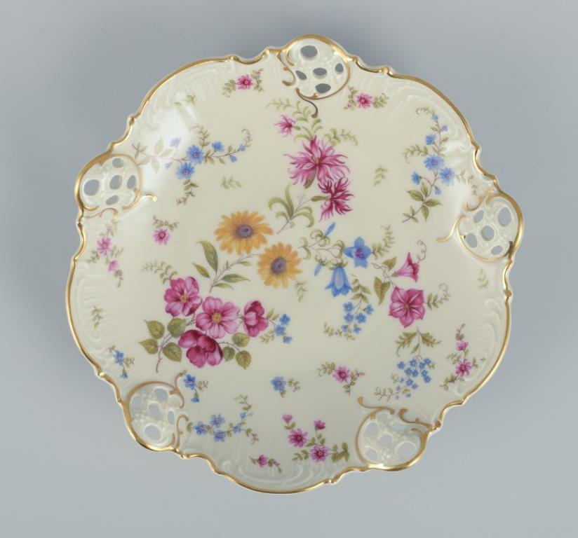Rosenthal, Deutschland. Zwei „Moliere“-Porzellanschalen mit netzförmigem Rand. im Zustand „Hervorragend“ im Angebot in København, Copenhagen