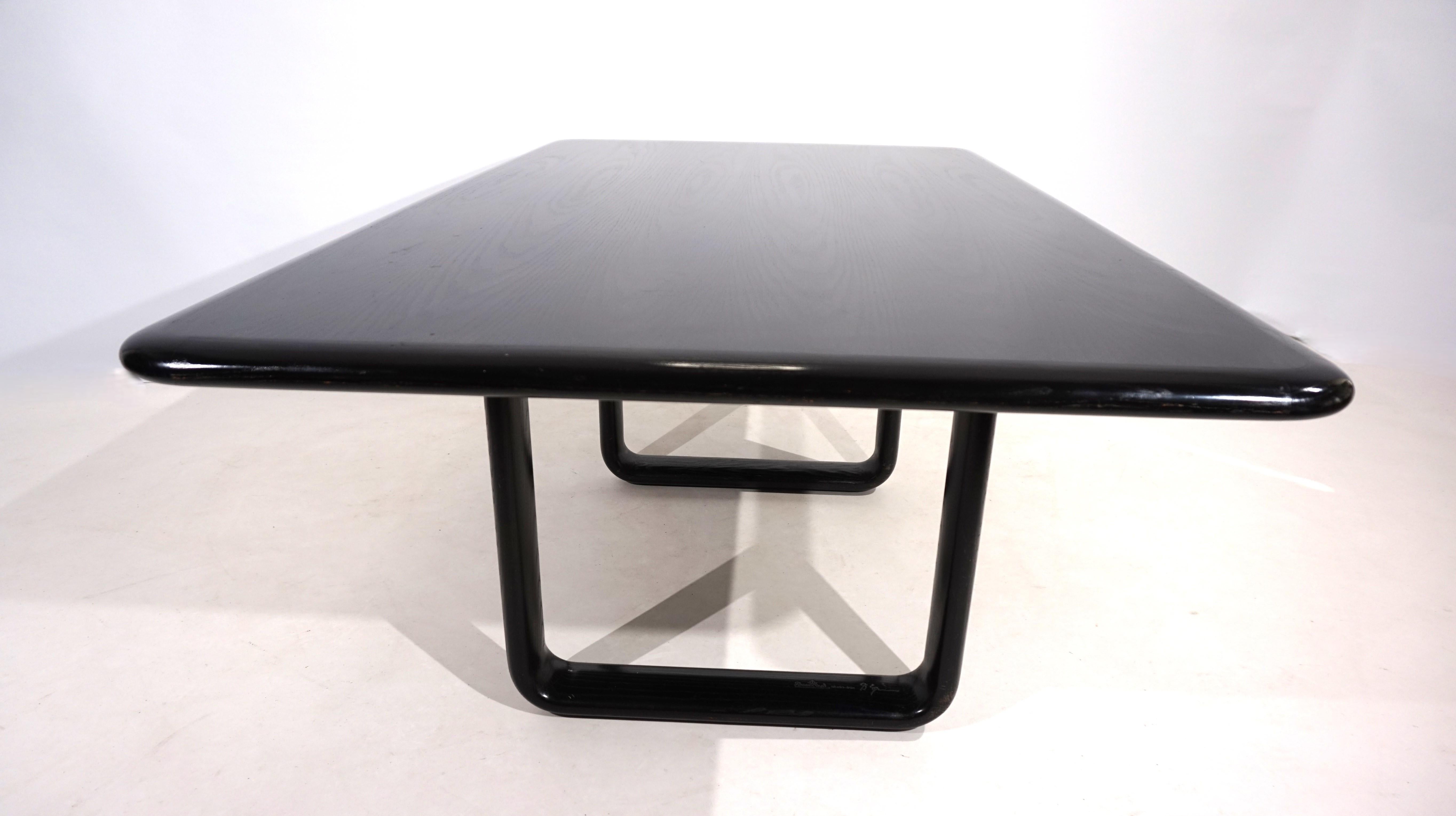 Late 20th Century Rosenthal Hombre dining table by Burkhard Vogtherr For Sale