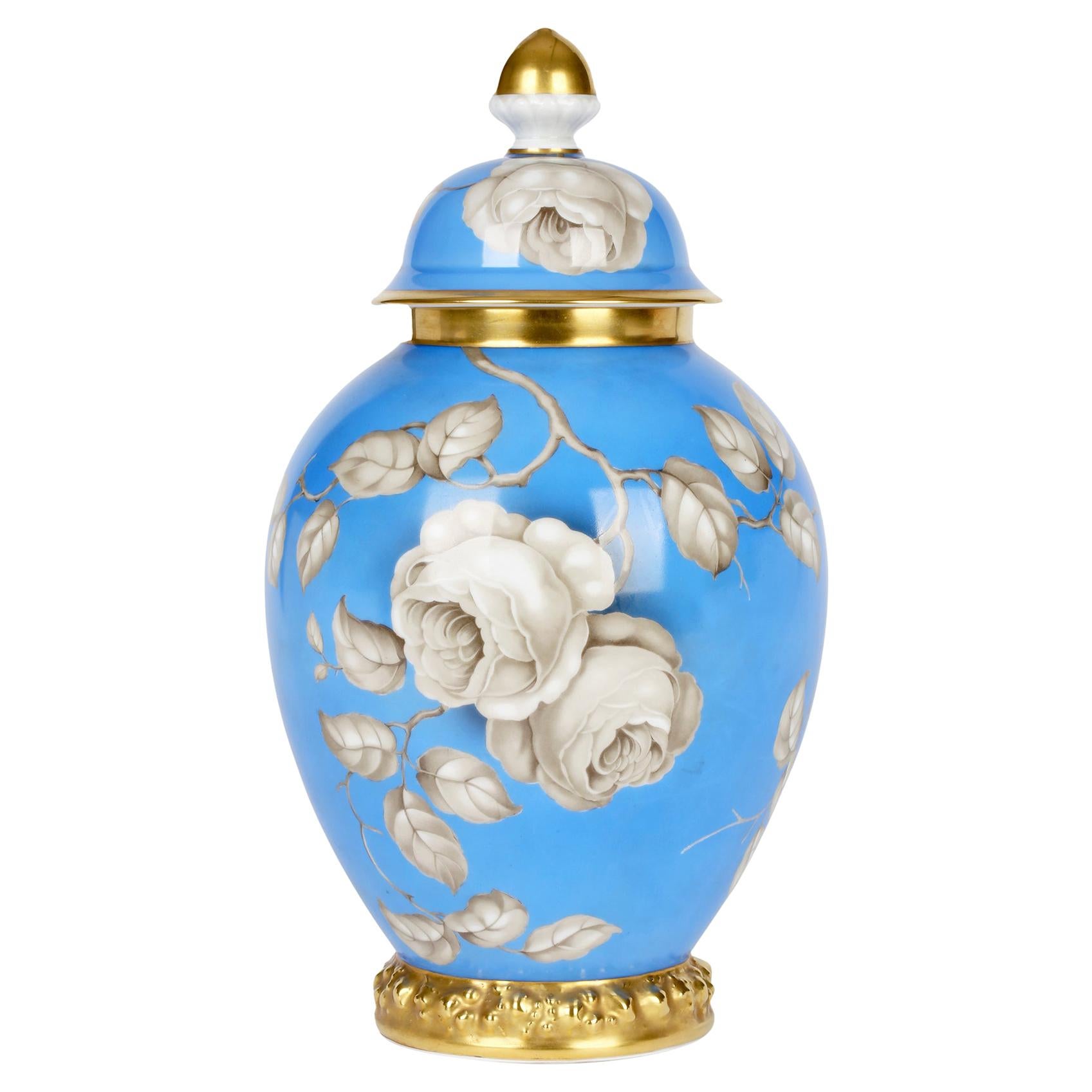 Grand pot et couvercle en porcelaine Art Déco En Grisaille Roses de Rosenthal