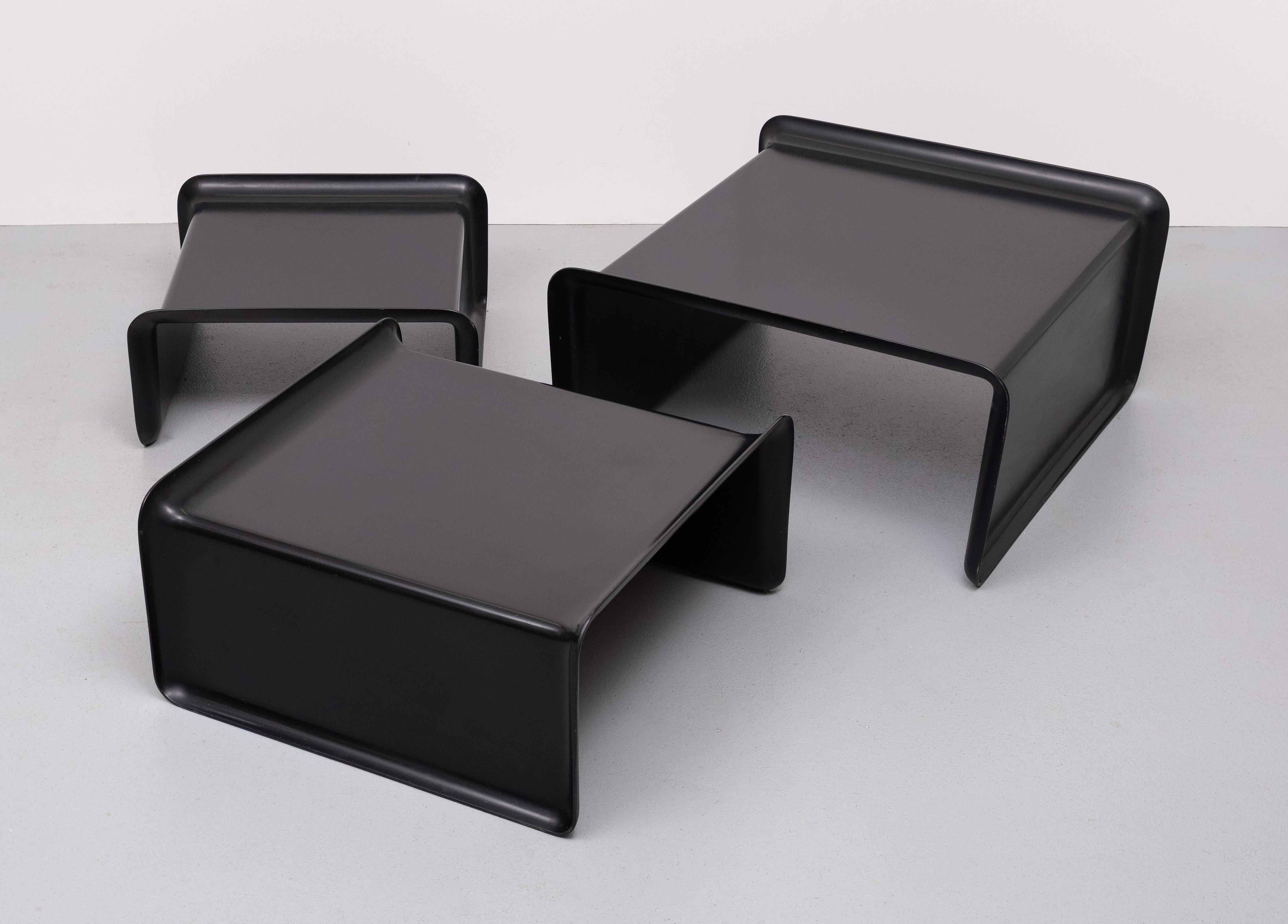 Rosenthal Large Black Fiberglass nesting tables  1970s Germany For Sale 2