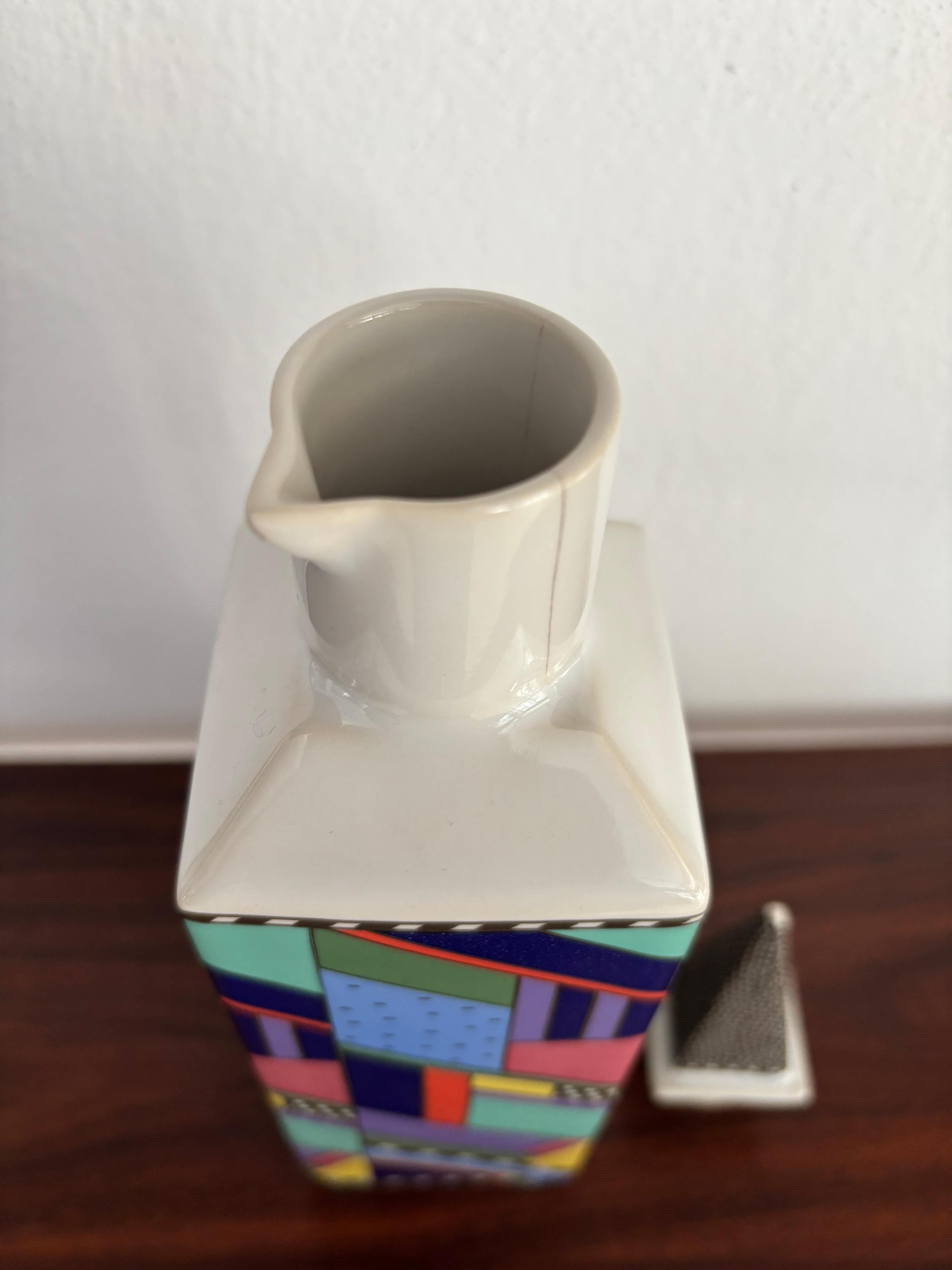 Rosenthal Mid-Century Modern Design Mehrfarbige Porzellan-Flaschenvase:: 1960er Jahre im Zustand „Gut“ im Angebot in Reggio Emilia, IT