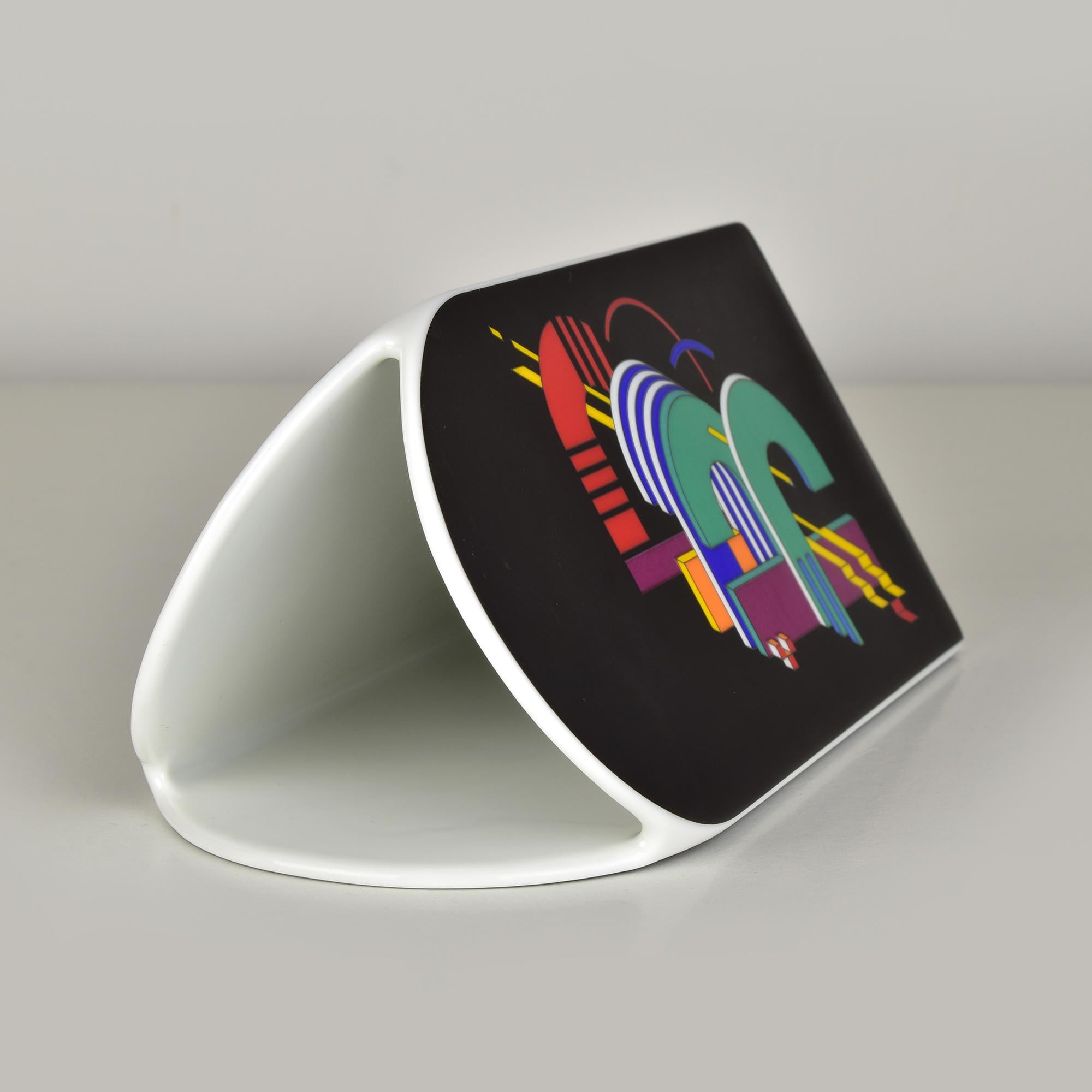 Late 20th Century Rosenthal Morandini Alphabet Vase Geometric Porcelain 1980s Studio Line Memphis For Sale