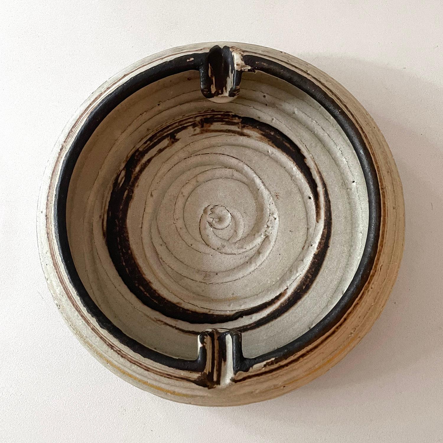 Rosenthal Netter ashtray catch all
Italy, circa 1970’s 
Organic composition and feel 
Neutral tones 
Marked identification 
Three sizes available, each sold separately
Last photo is for size reference only