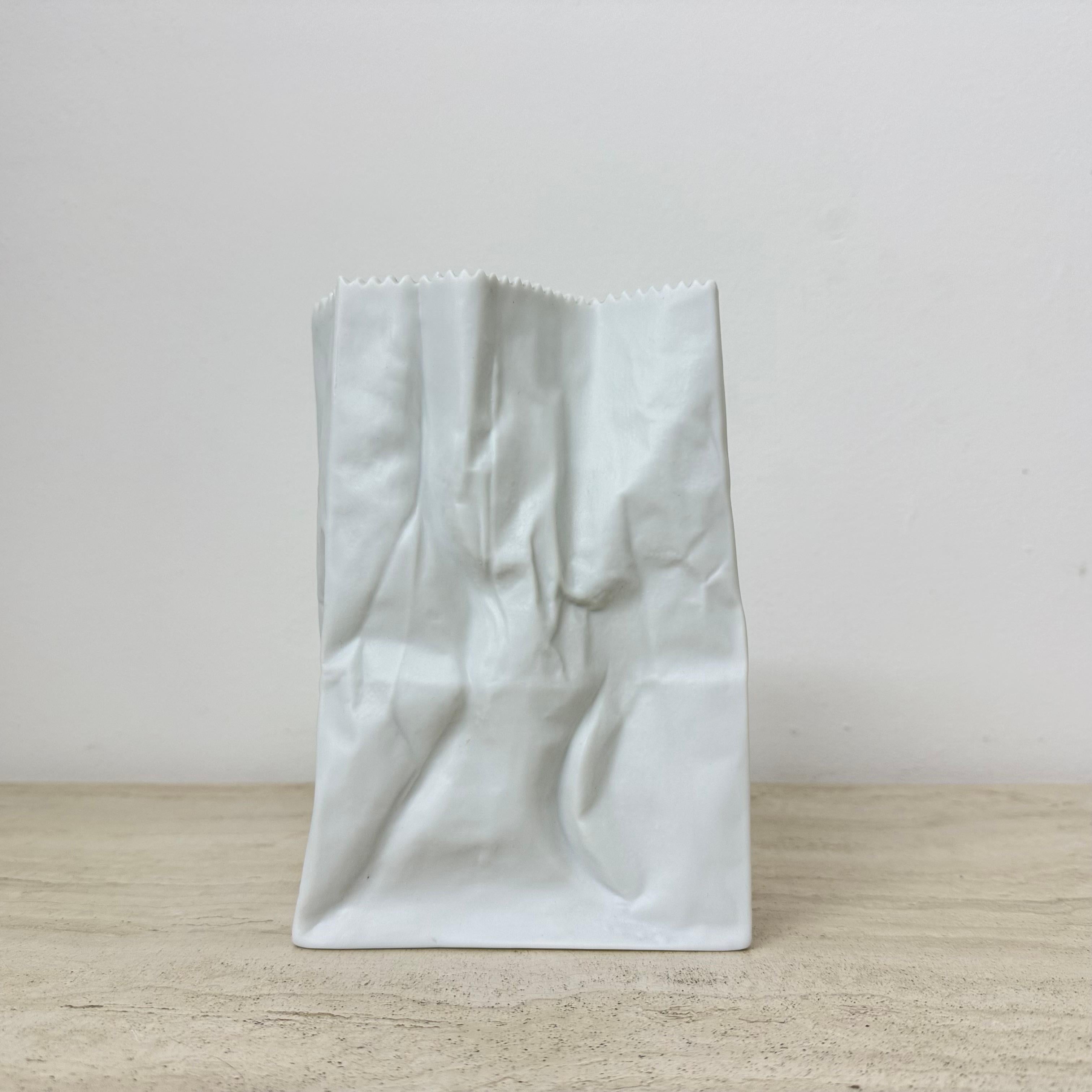 Vaso di sacchetti di carta Rosenthal di Tapio Wirkkala, anni '70 in vendita 7