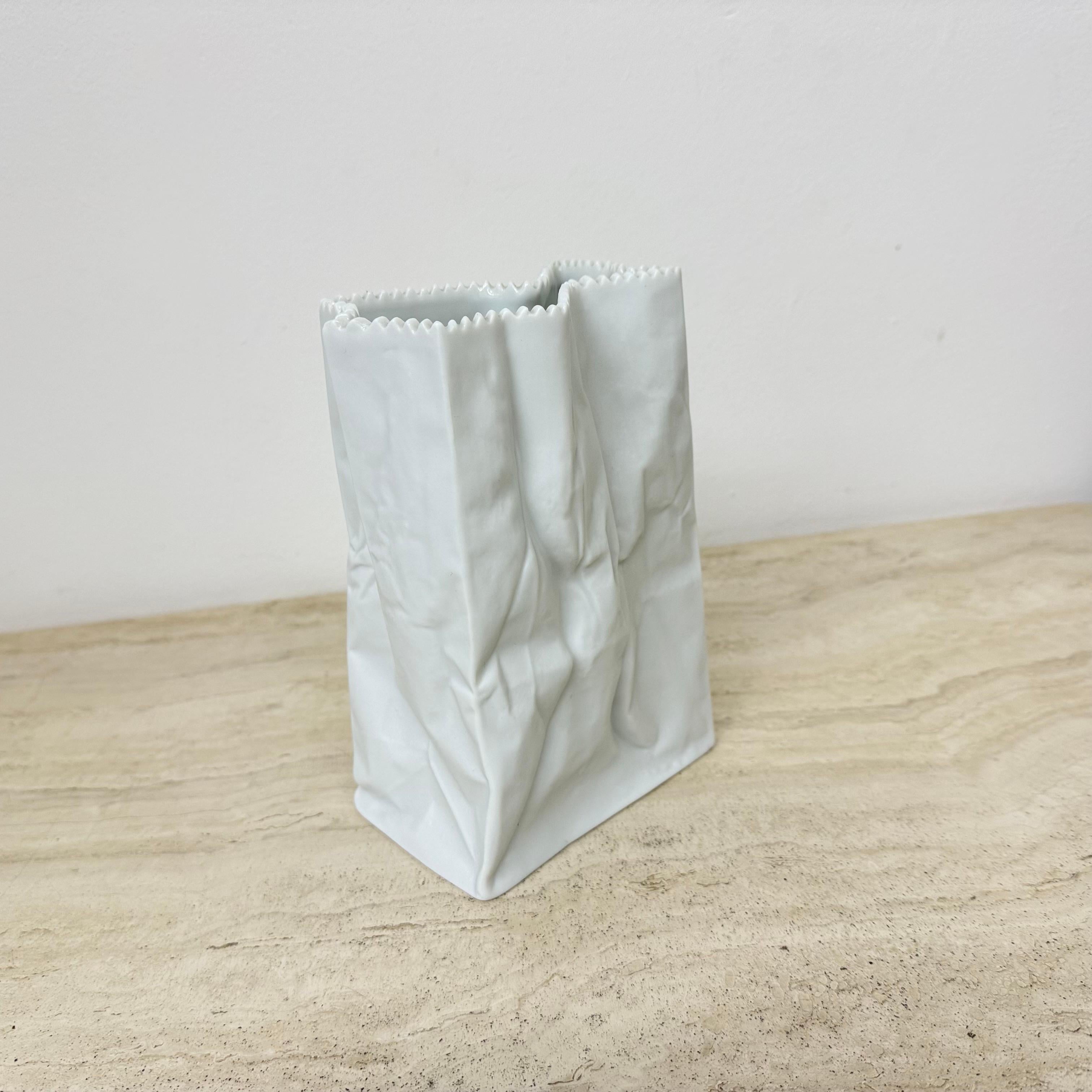 Vaso di sacchetti di carta Rosenthal di Tapio Wirkkala, anni '70 in vendita 10