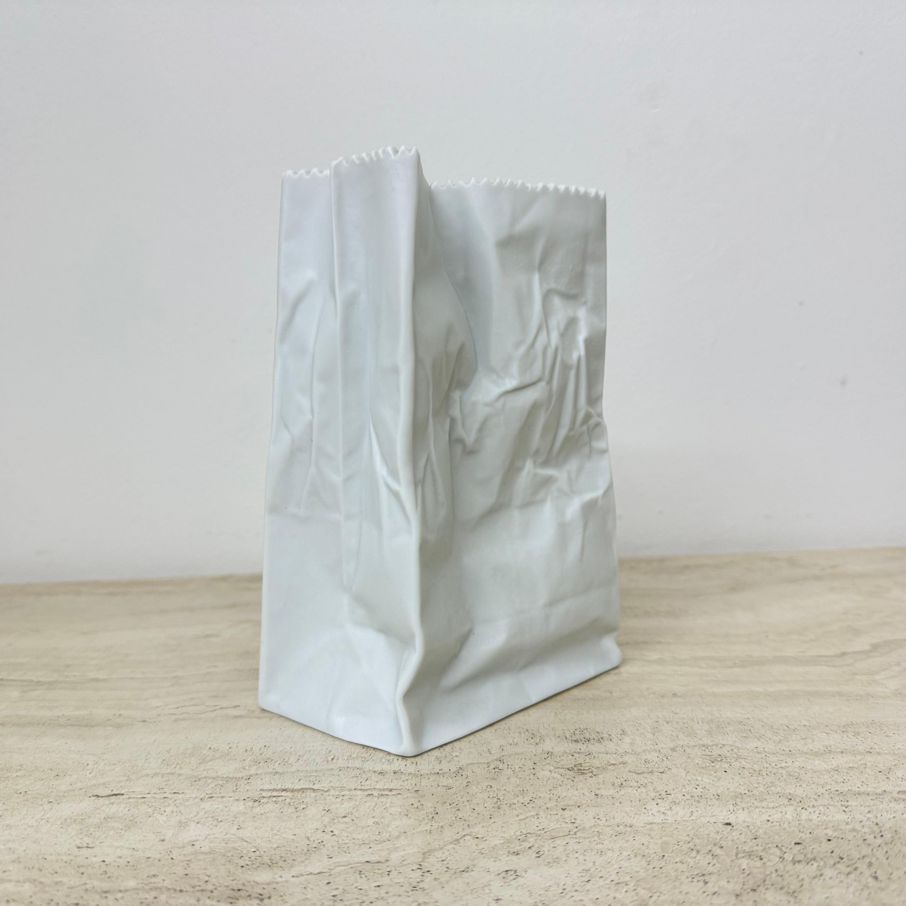 Vaso di sacchetti di carta Rosenthal di Tapio Wirkkala, anni '70 in vendita 1