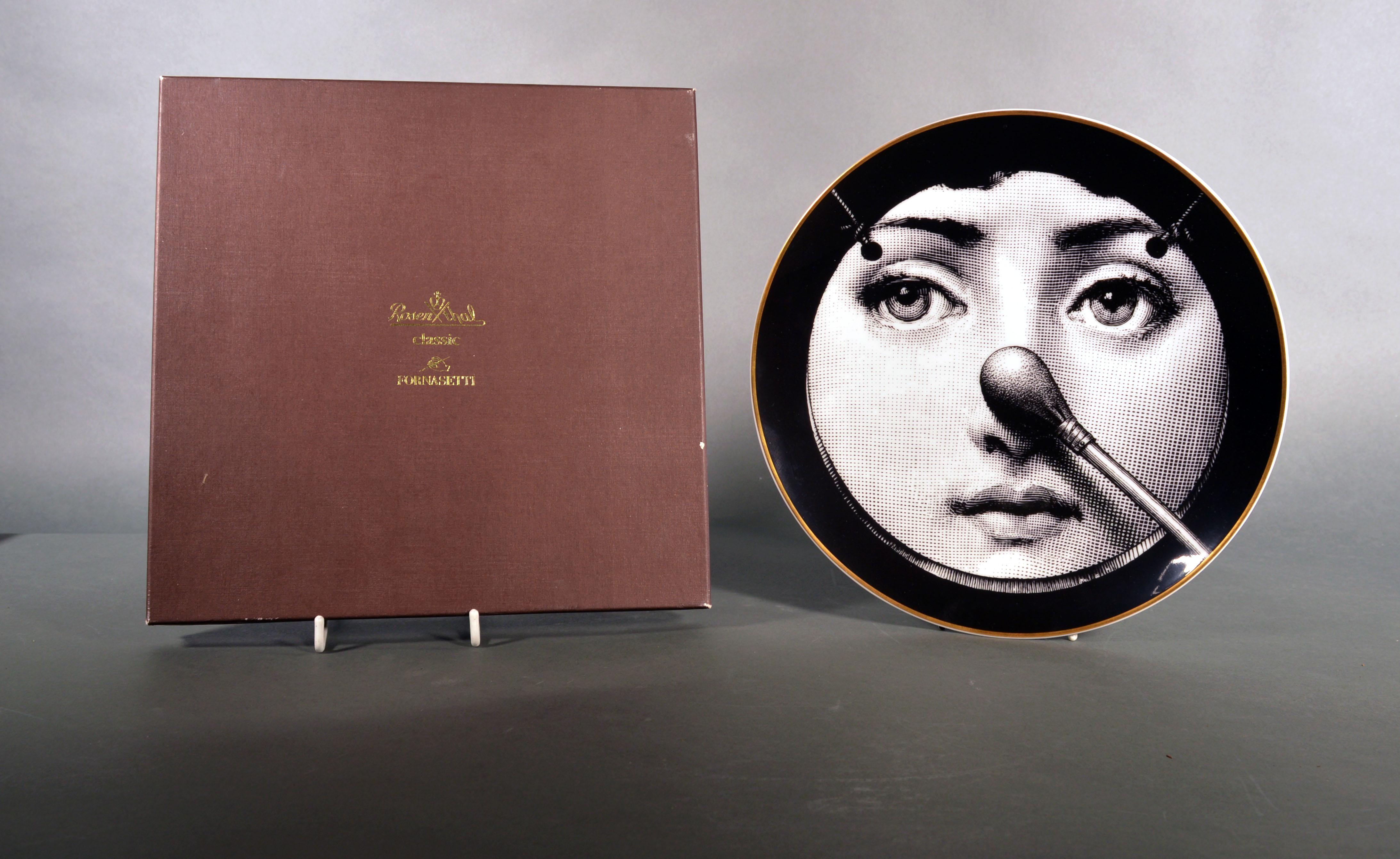 Rosenthal Piero Fornasetti Themes and Variations Porcelain Plate Motiv 35 In Good Condition In Downingtown, PA
